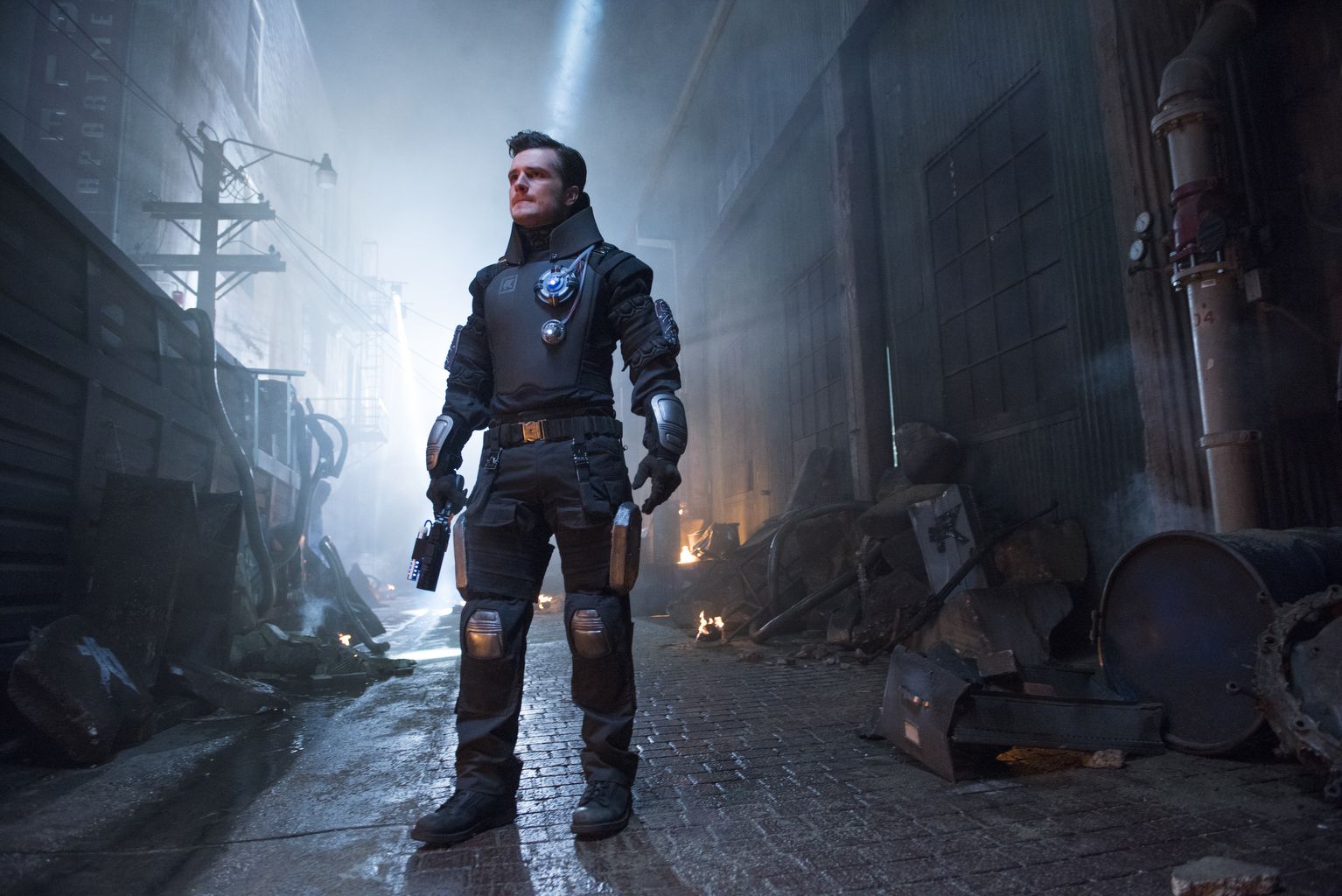 1534x1024 Future Man (2017)