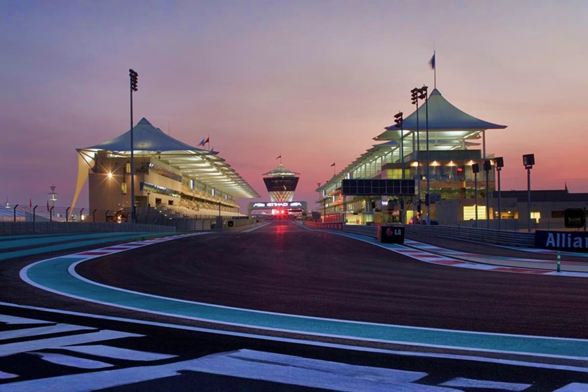 1200x800 Yas Marina Circuit Tour