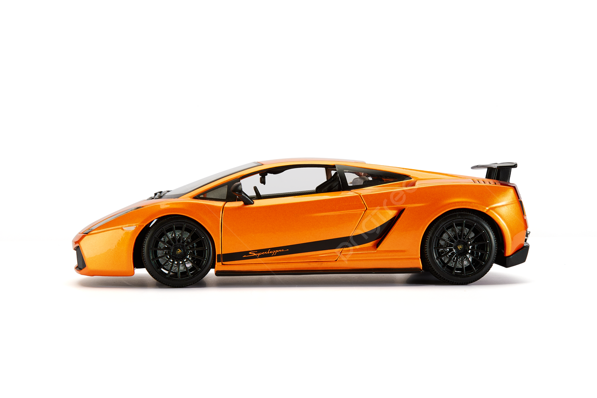 1200x800 Luxury Car Business Car Real Shooting Car, Car, Sports Car, Simple Background Image And Wallpaper for Free Download