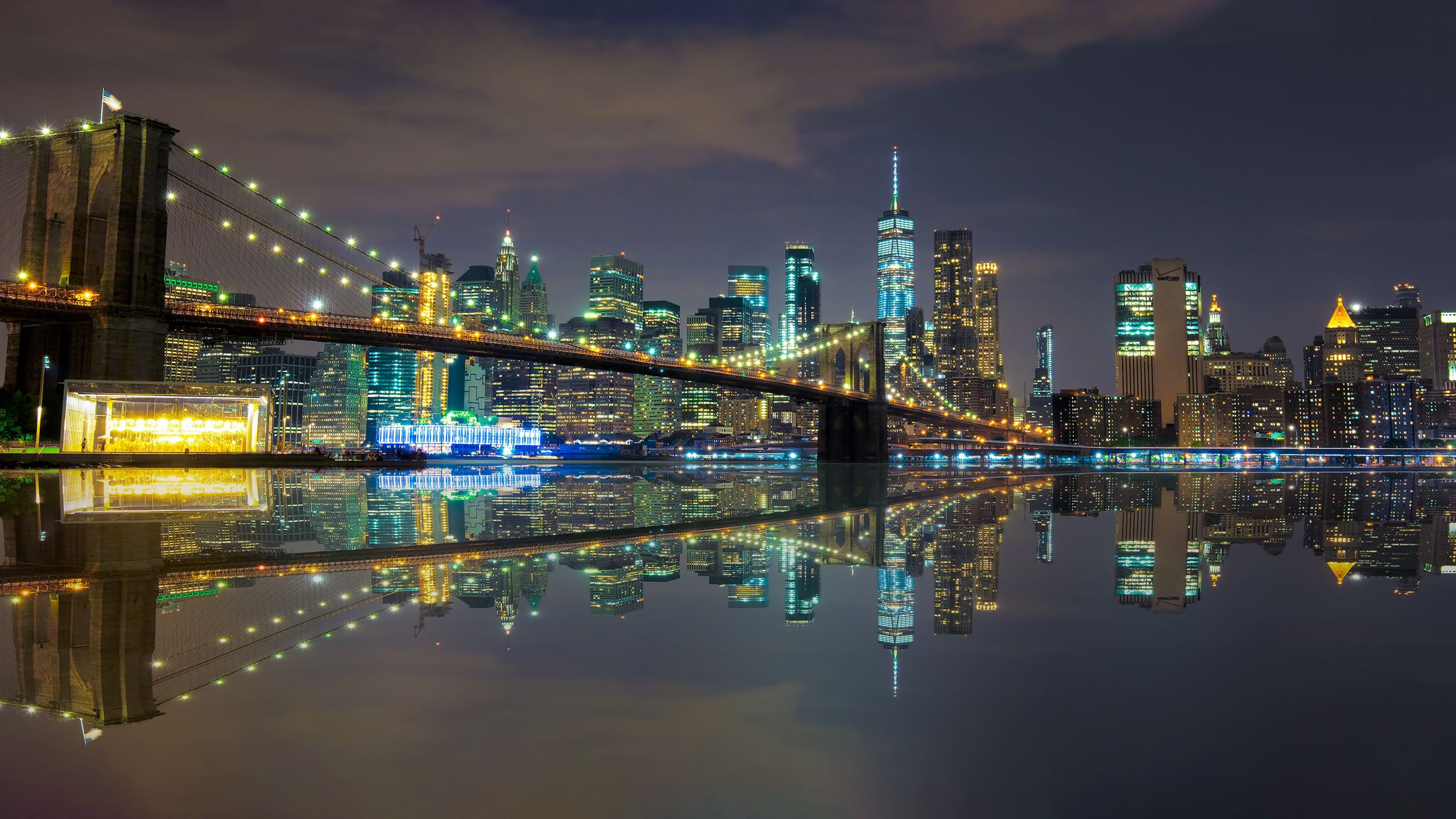 2560x1440 Bridge Building New York Night Reflection Skyscraper USA HD Travel Wallpaper
