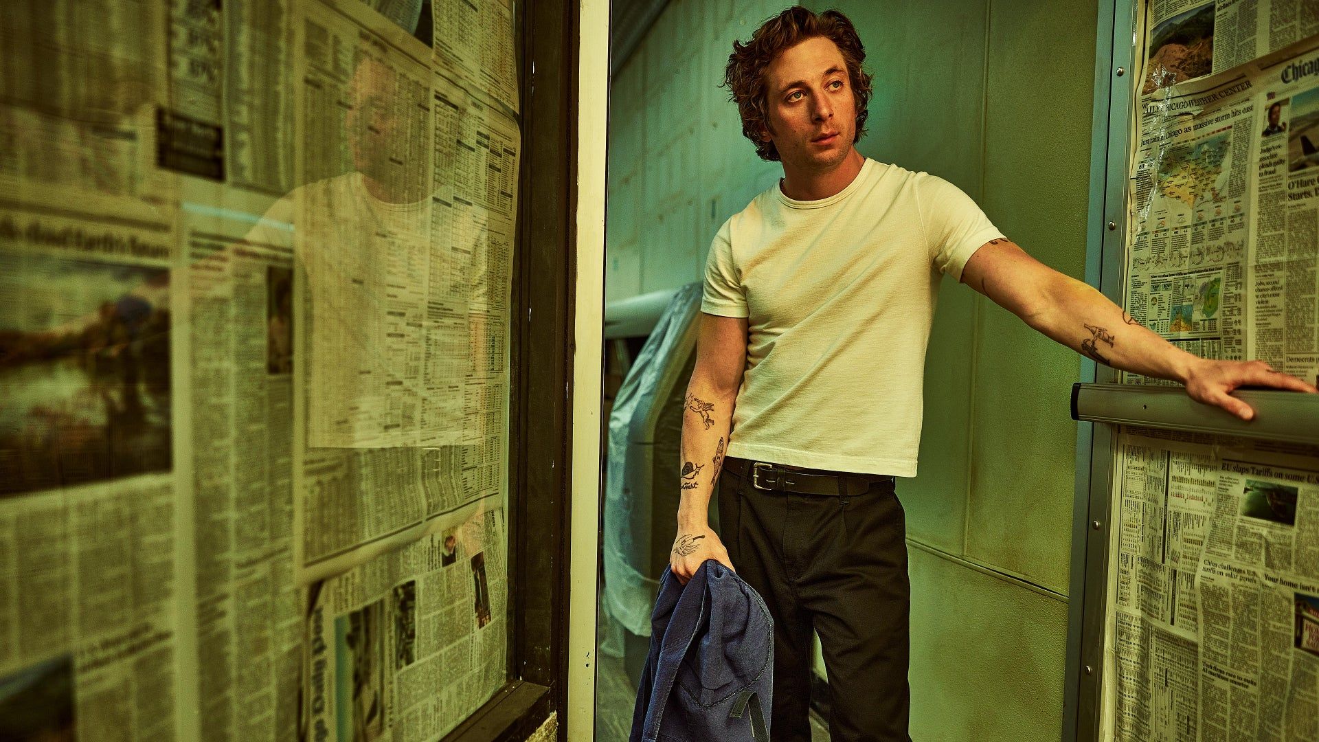 1920x1080 Jeremy Allen White Wallpaper