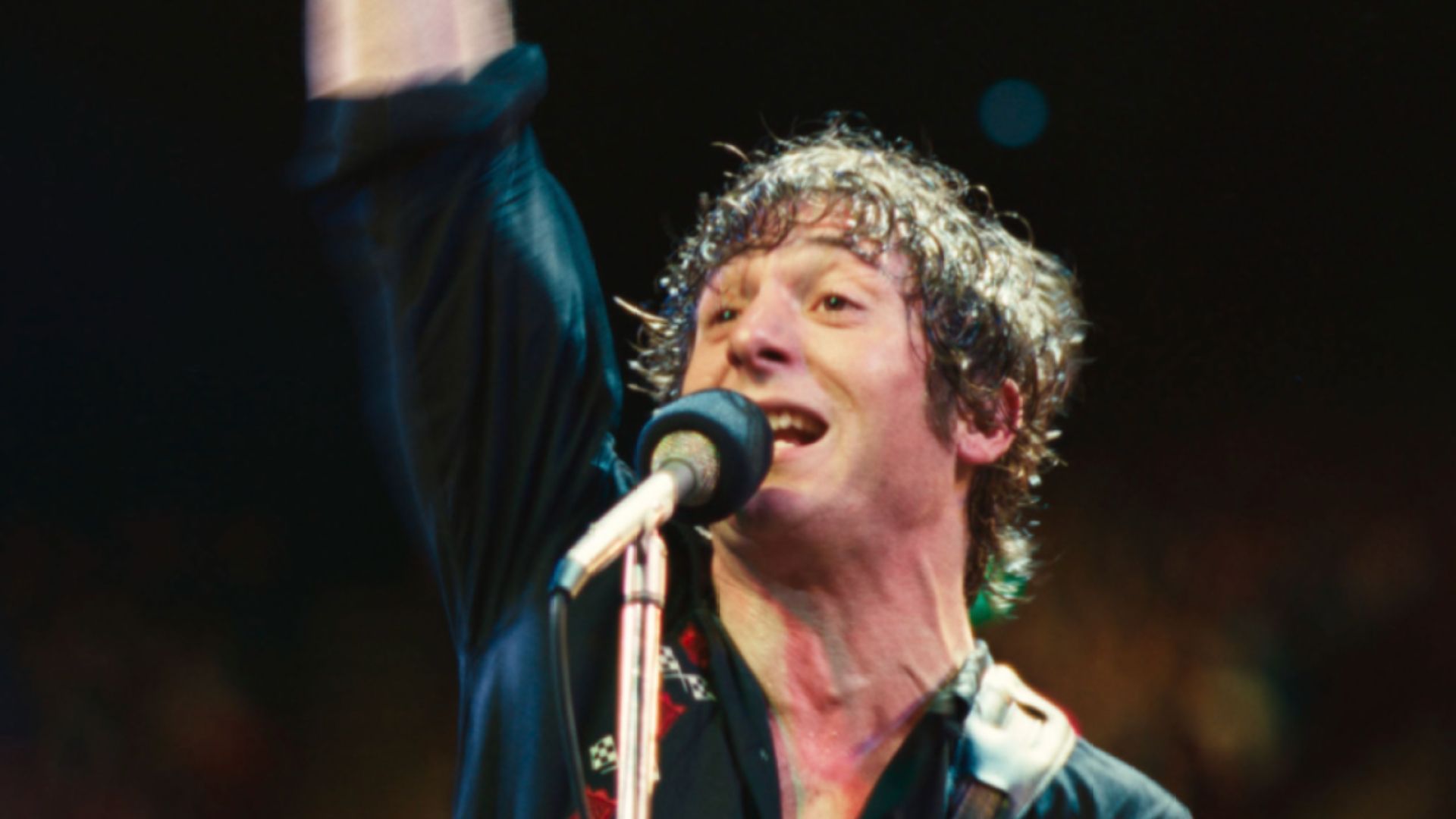 1920x1080 Deliver Me From Nowhere Trailer: Jeremy Allen White Plays Springsteen