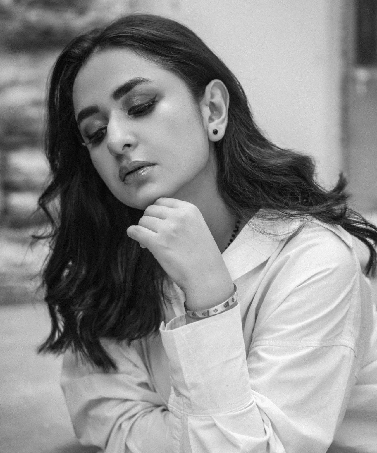 1289x1549 Yumna Zaidi's new post