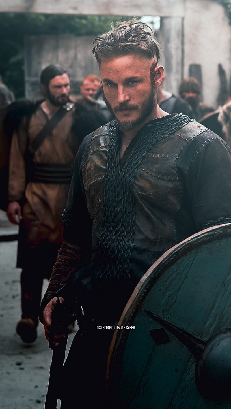 800x1419 Ragnar lothbrok, Vikings, face, beard, HD phone wallpaper
