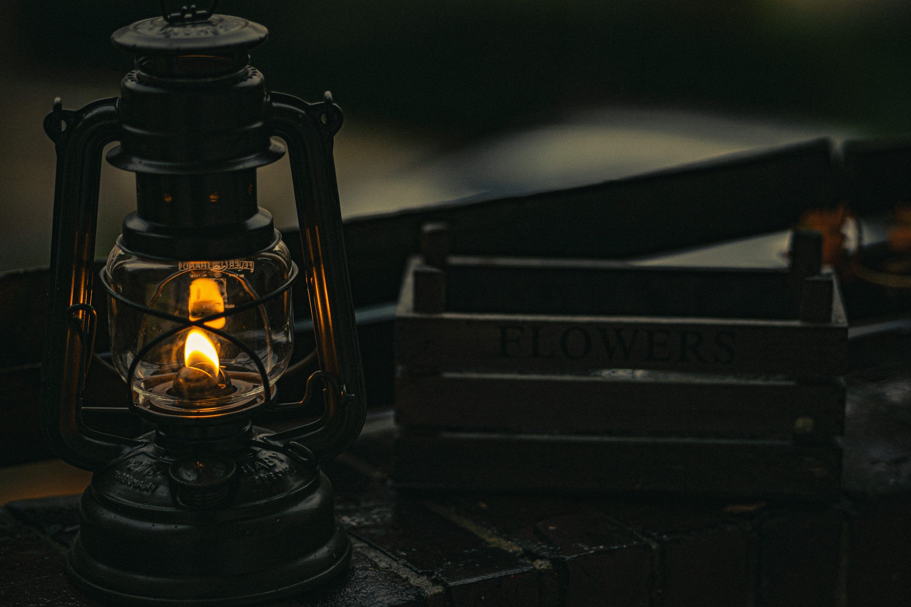 3000x2000 Kerosene Lamp Picture. Download Free Image