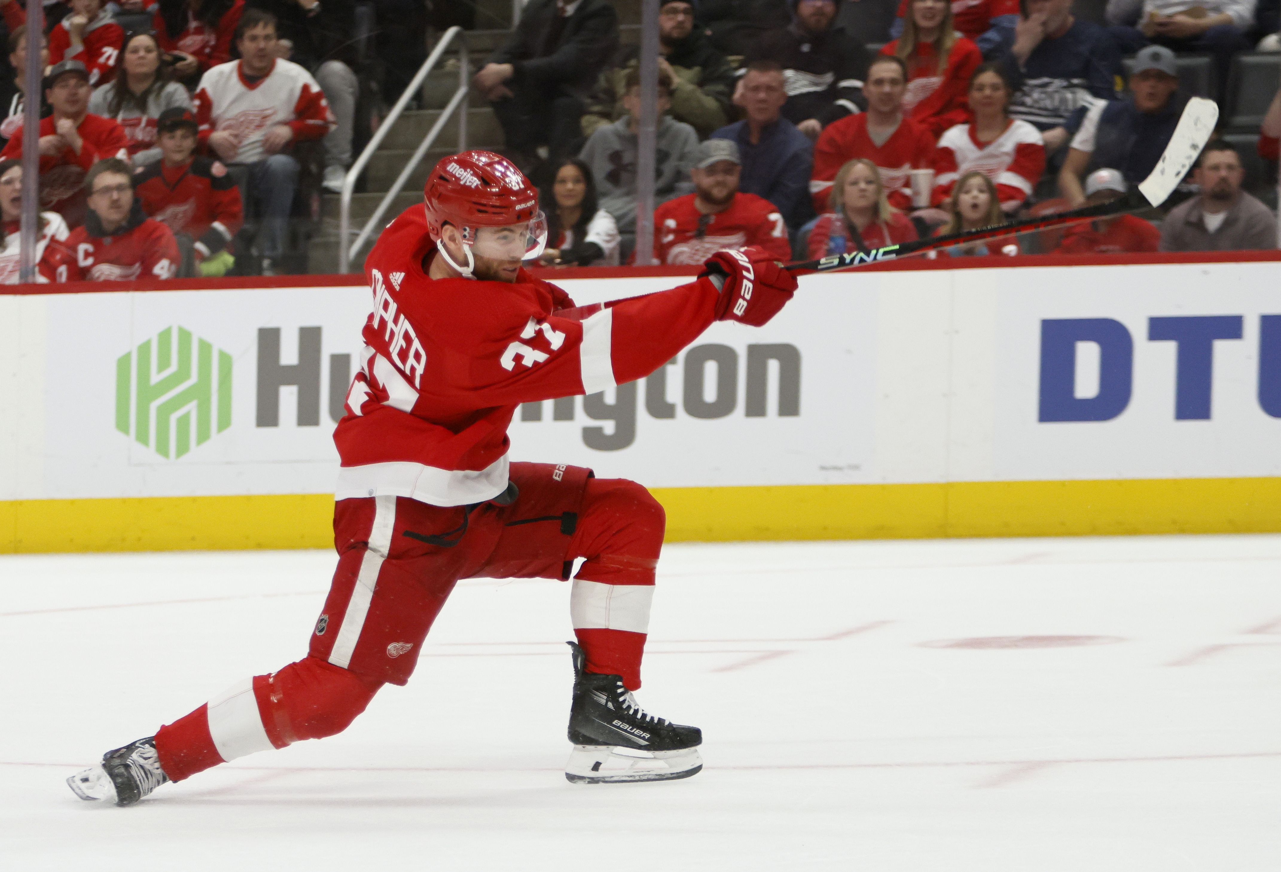 4284x2916 Steve Yzerman's patient plan paying off for the rolling Red Wings, who may end NHL playoff drought