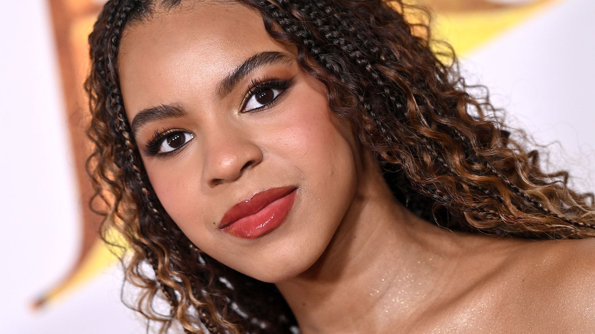 1920x1080 Blue Ivy Carter Strikes Red Carpet Gold in Custom Christian Siriano for Mufasa: The Lion King