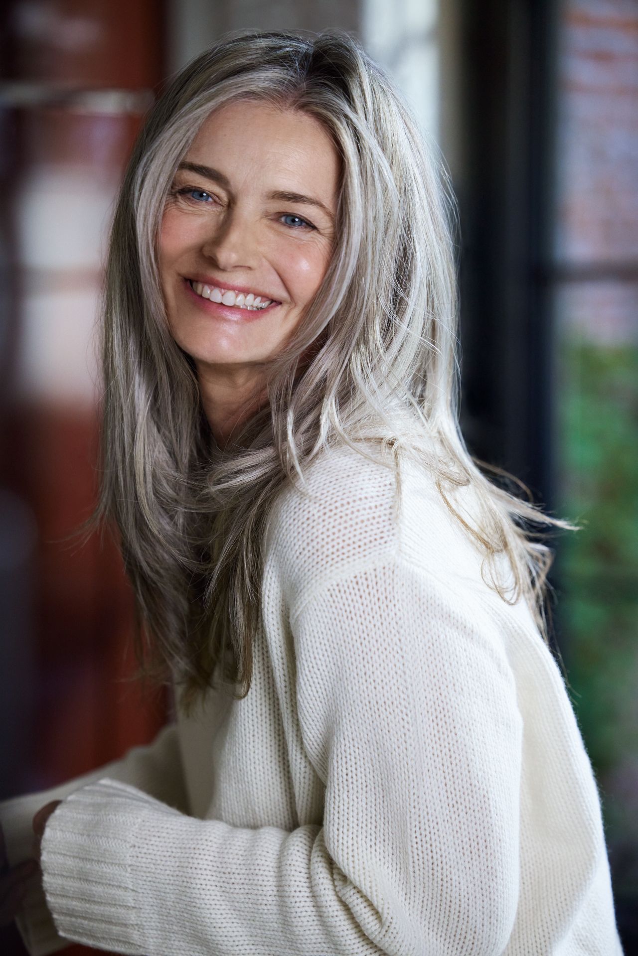 1280x1919 80s Estée Lauder Girl Paulina Porizkova Is Back At The Brand For The Best Possible Reason