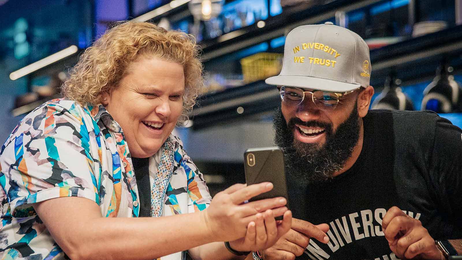 1600x900 Fortune Feimster
