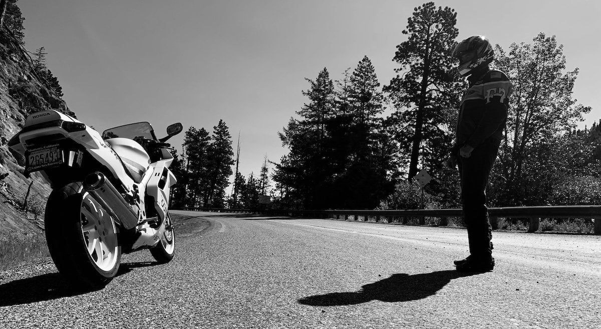 1200x658 Analog- 1993 Honda VFR 750
