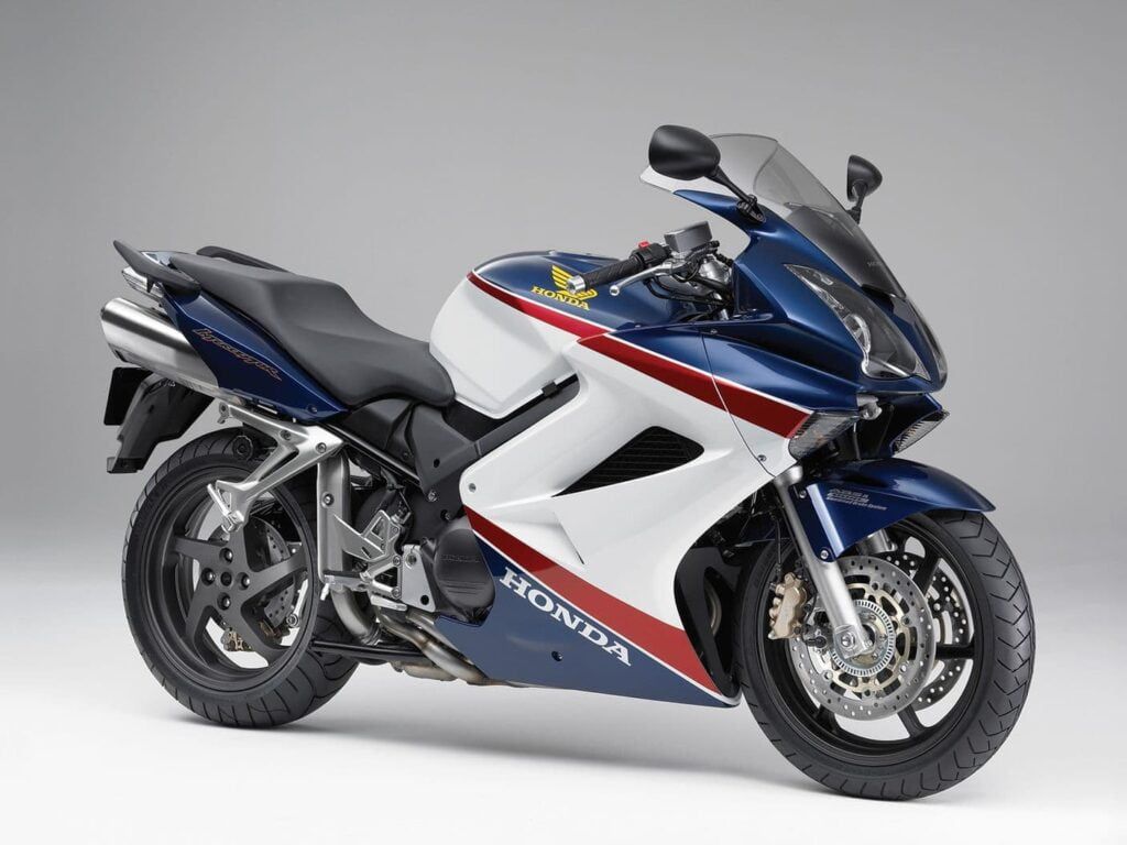 1024x768 Honda VFR generations (VFR VFR800) explained simply