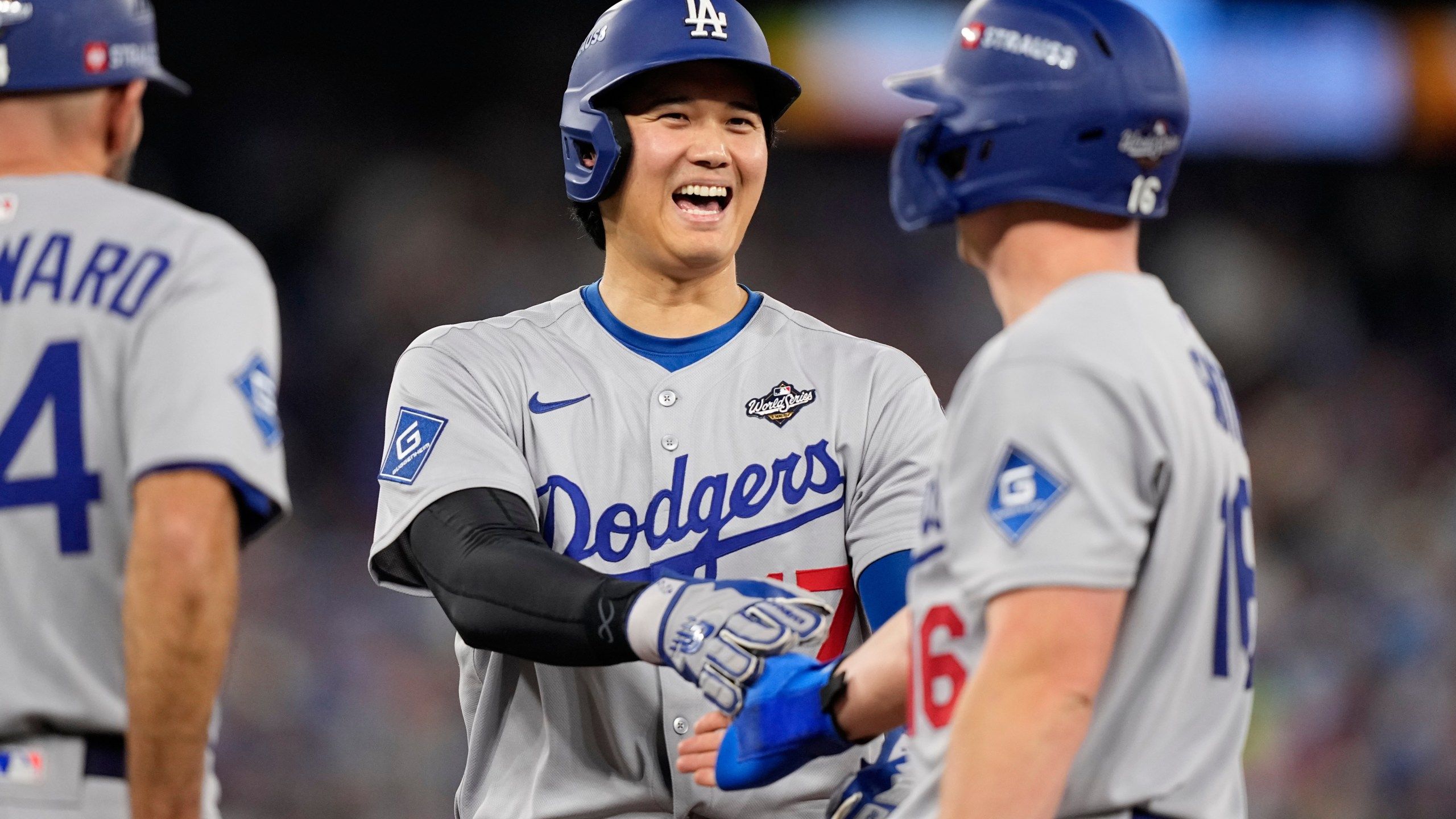 2560x1440 Dodgers manager Dave Roberts says Shohei Ohtani a possibility to start Game 7 of World Series