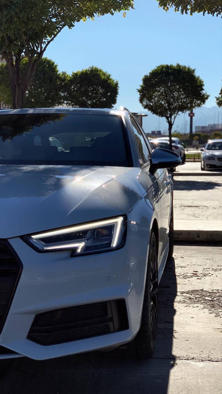 720x1280 Audi A4 Avant wallpaper