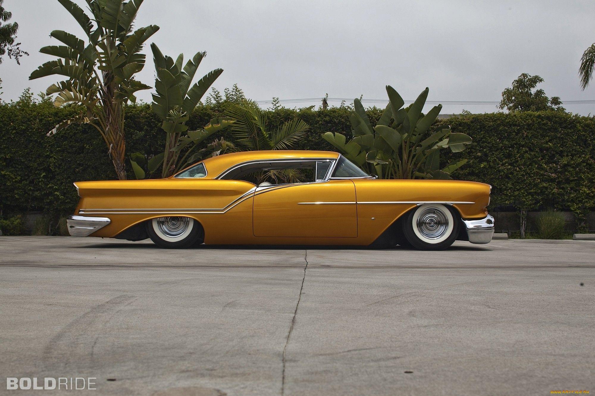 2000x1333 Lowrider Cars Wallpaper