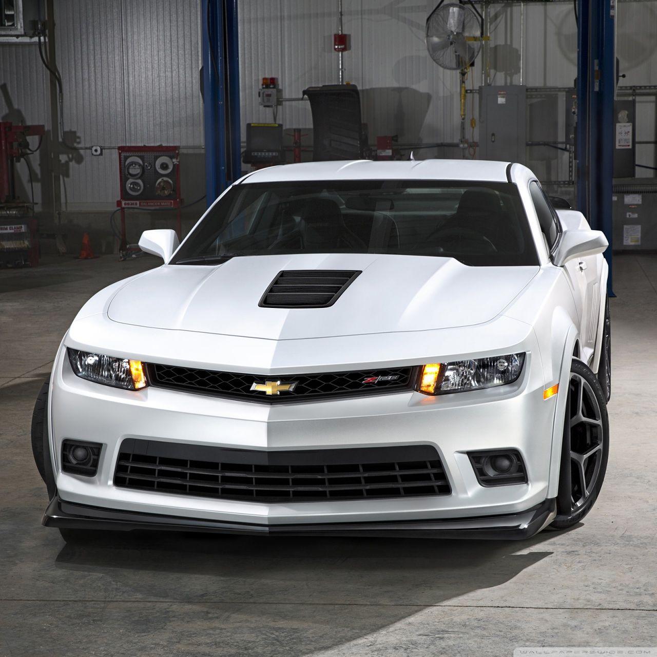 1280x1280 Chevrolet Camaro 2015 Z28 Wallpaper
