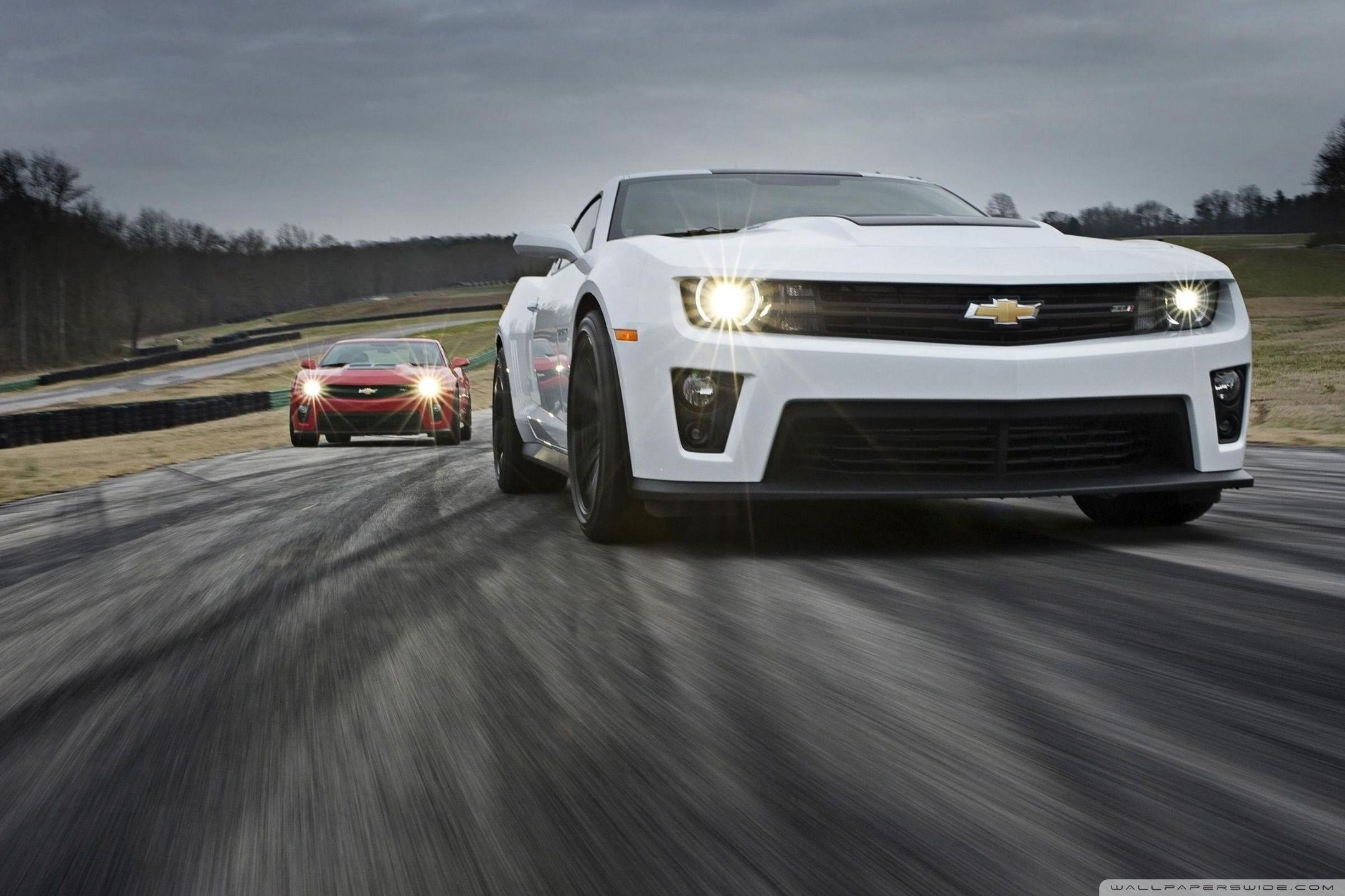 2160x1440 White And Red Chevrolet Camaro Zl1 ❤ 4K HD Desktop Wallpaper for 4K