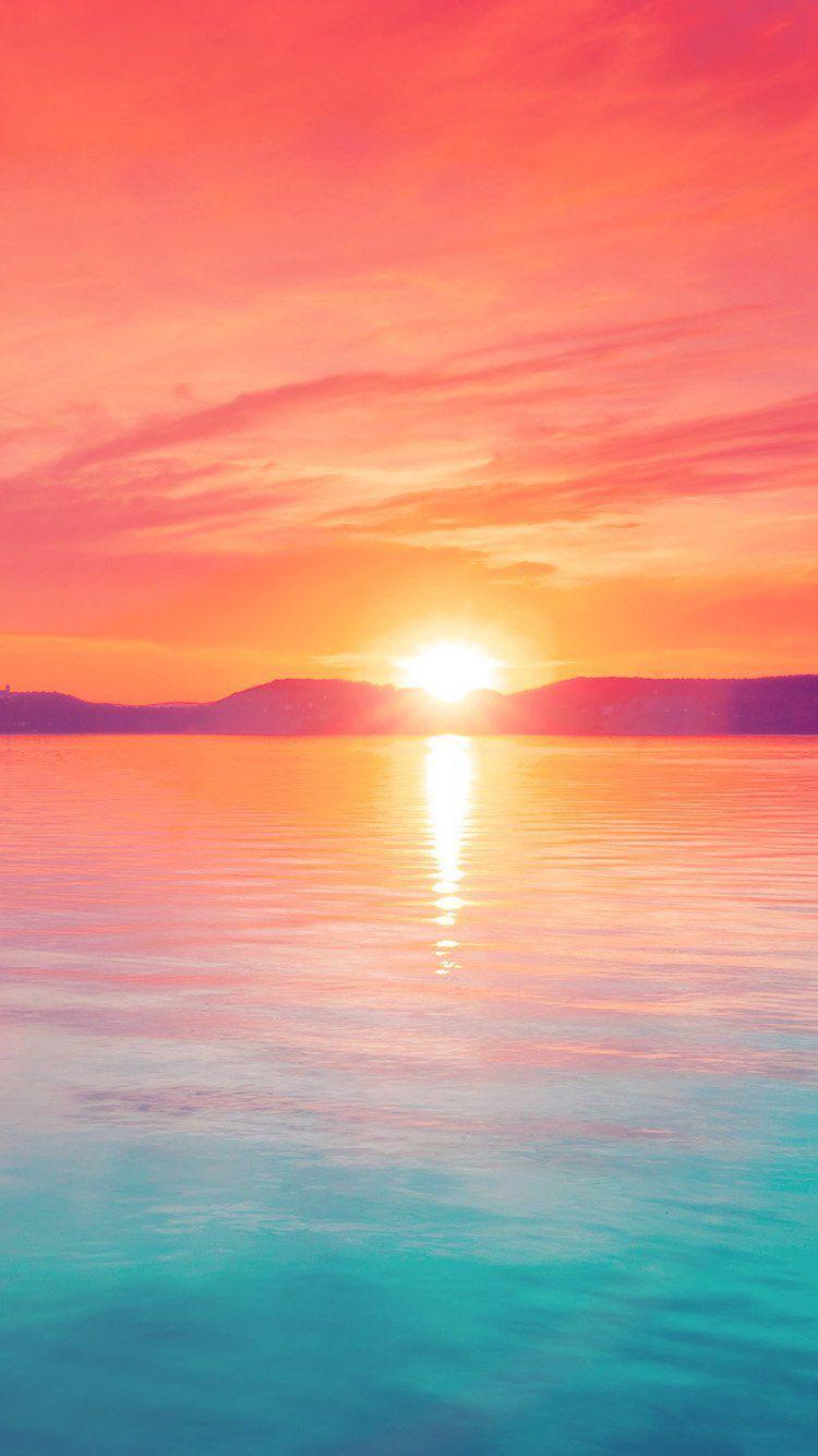 750x1334 iPhone Wallpaper. Sky, Afterglow, Horizon, Red sky at morning
