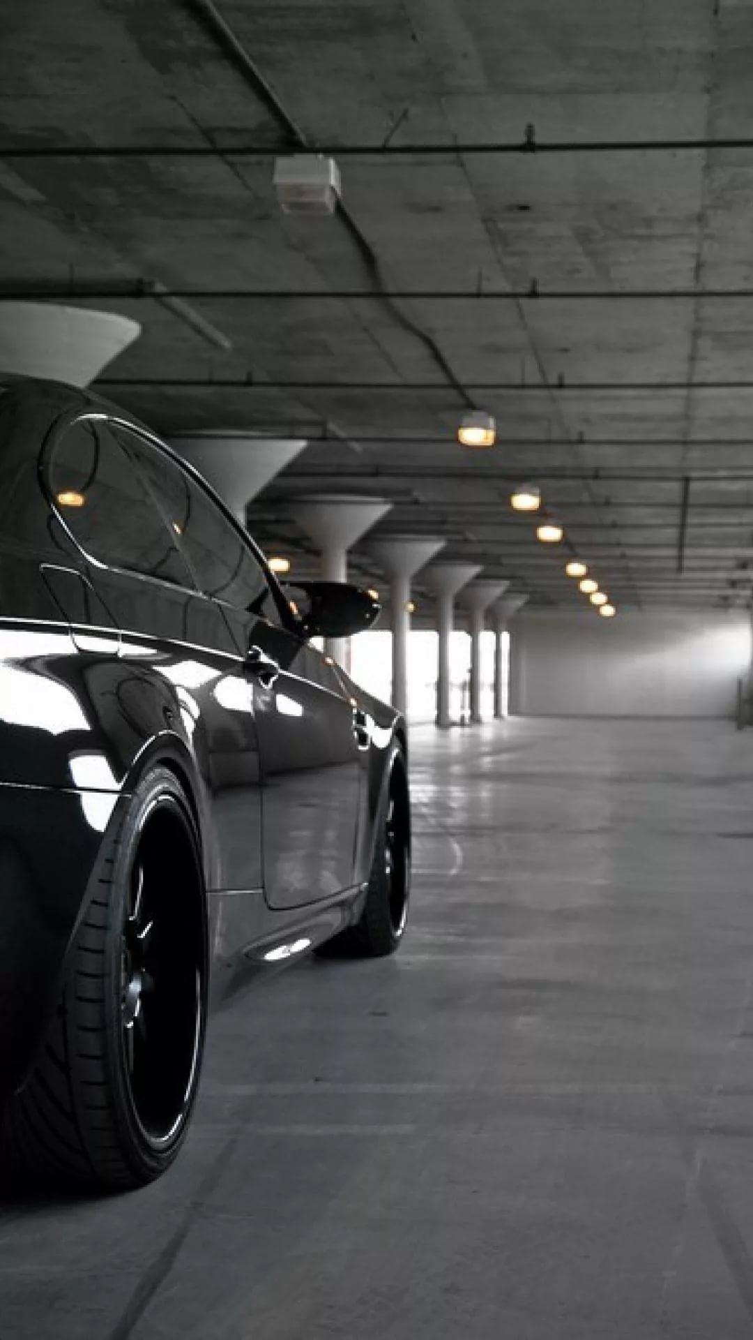 1080x1920 Black Bmw M5 E60 Wallpaper