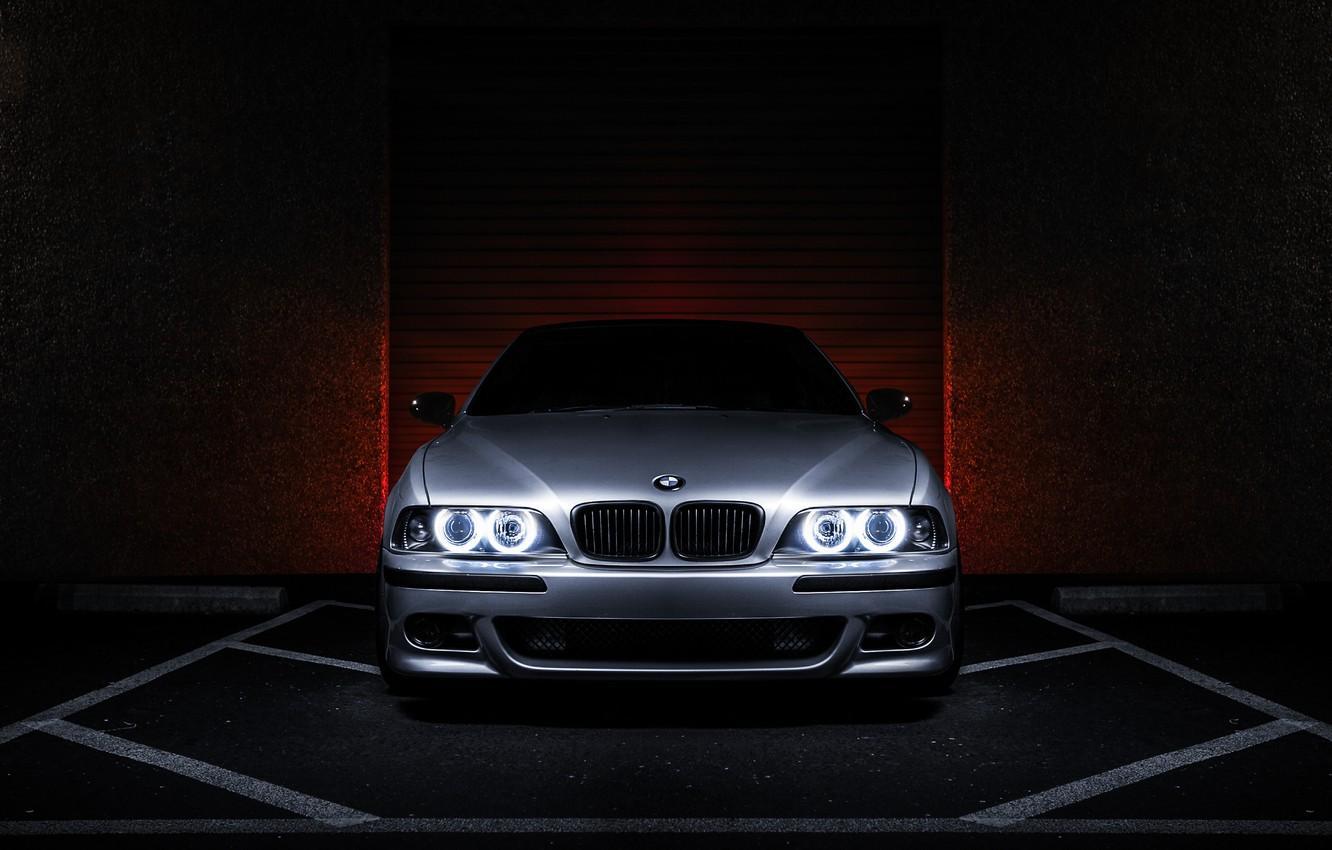 1332x850 BMW E39 Wallpaper