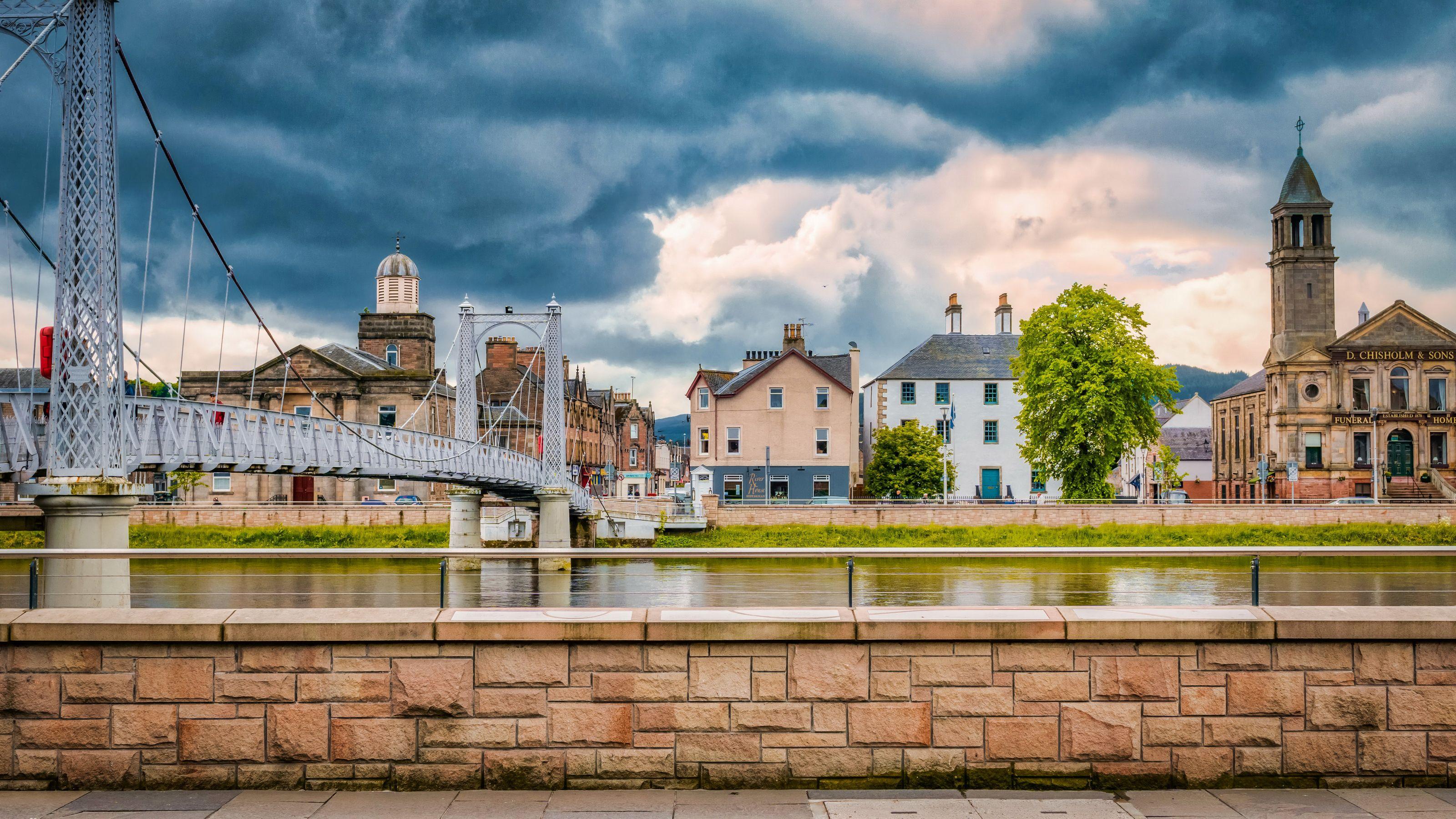 3200x1800 Photo Scotland Highland bridge Rivers Cities Clouds 3200x1800
