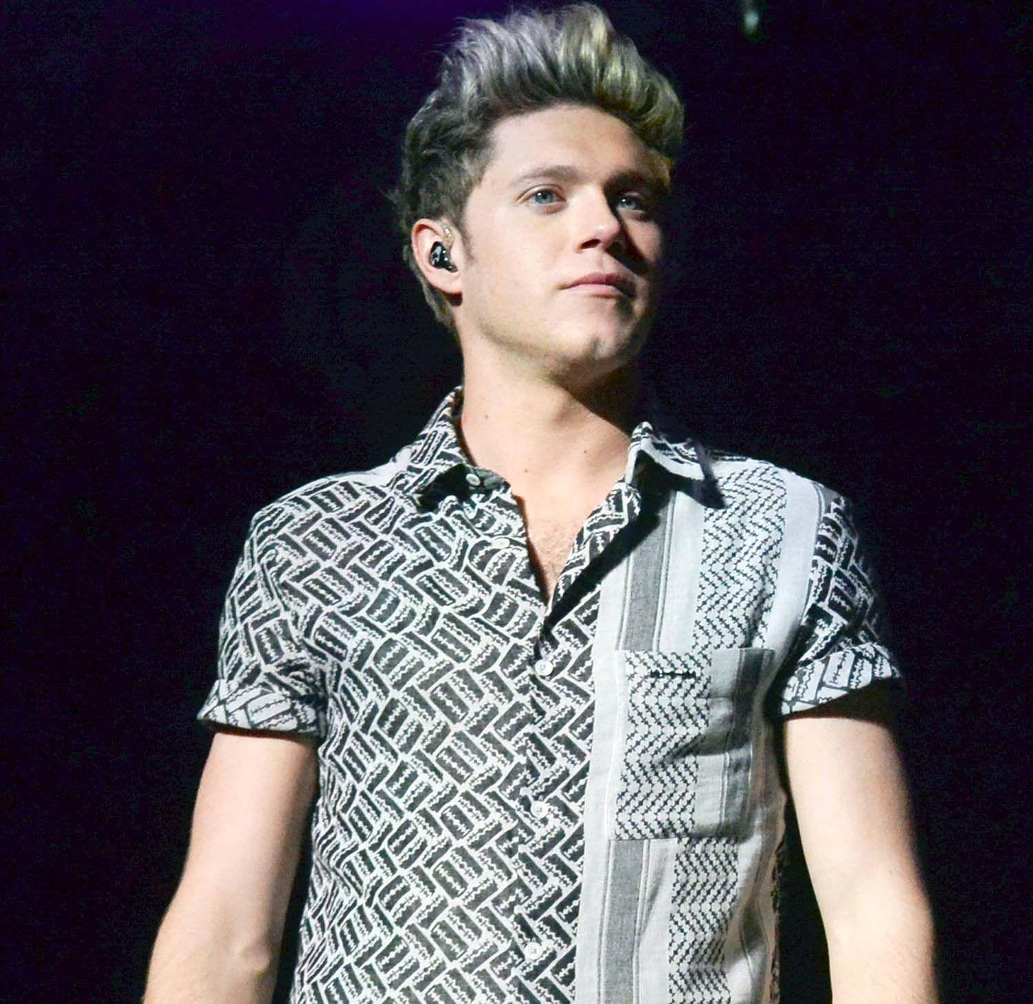 1500x1458 Niall Horan New Wallpaper Best Picture HD 1080p. Niall horan news, Niall horan, Smiles and laughs