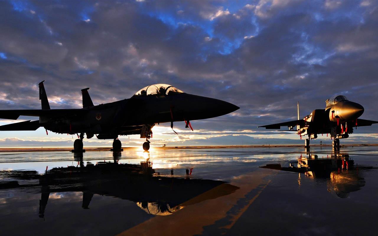 1280x800 Plane Wallpaper