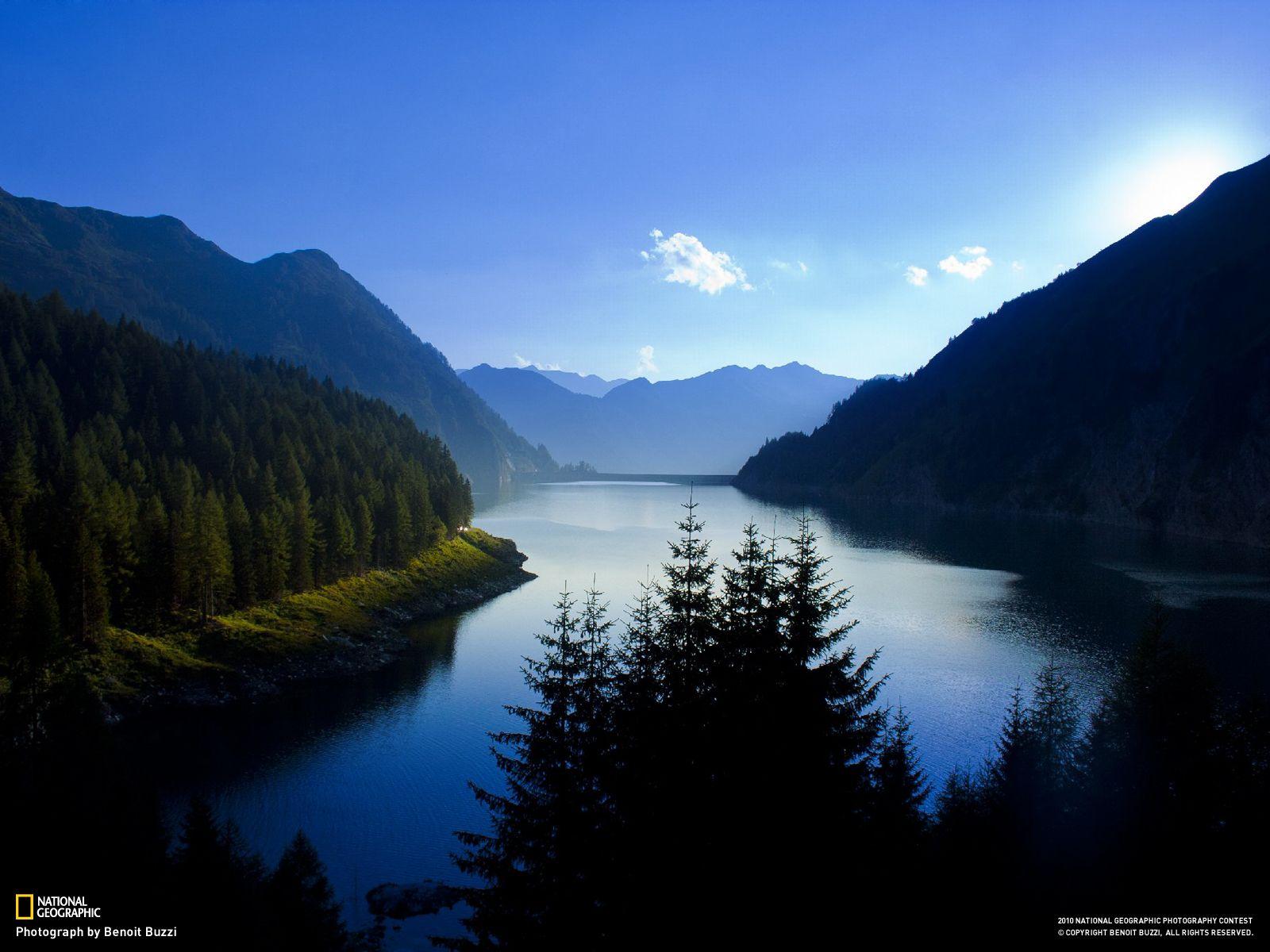 1600x1200 National Geographic Wallpaper Picture