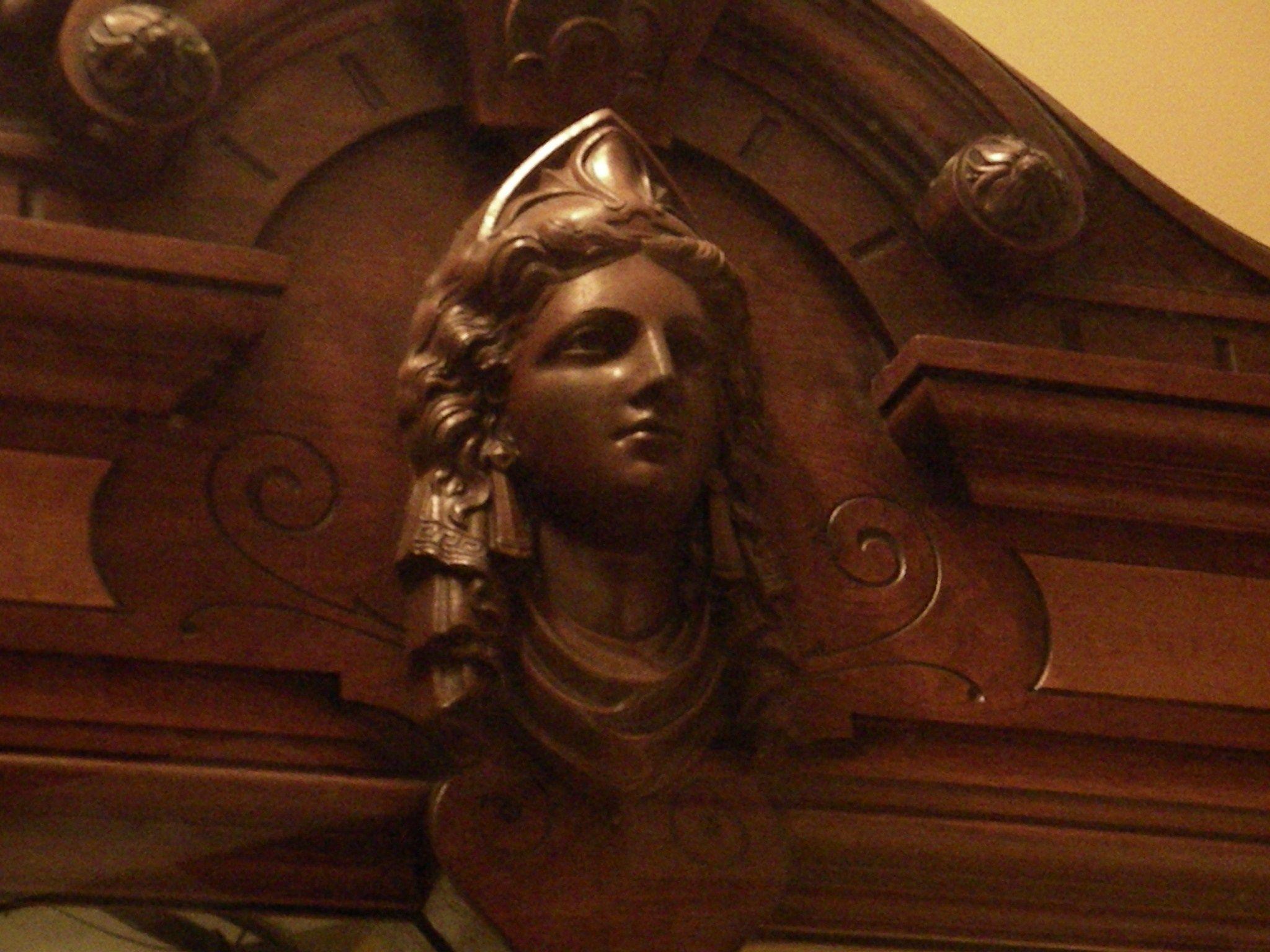2048x1536 image of Queen Victoria. UWGB Commons for the Digital and Public