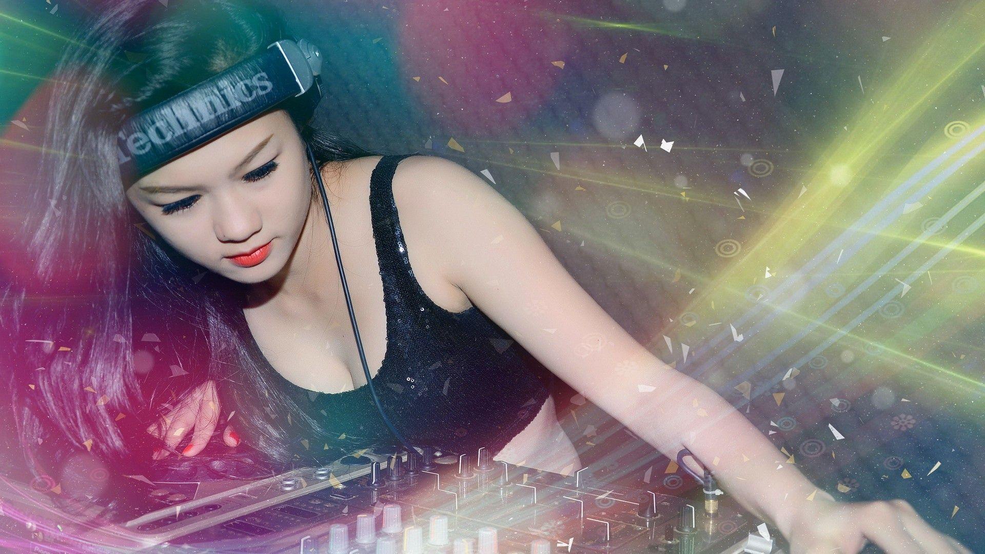 1920x1080 Dj girl Desktop wallpaper 1920x1080
