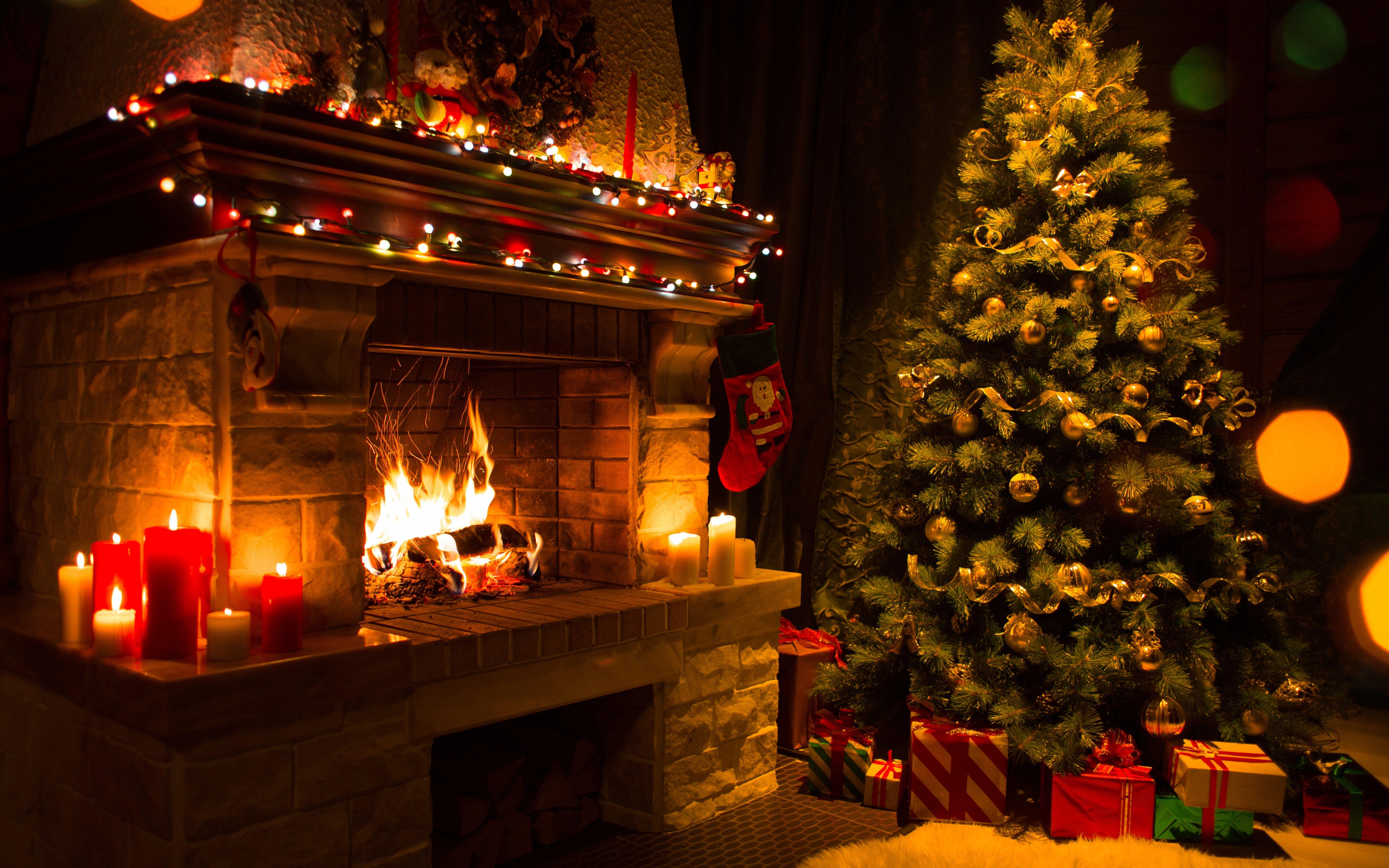 7449x4656 Christmas Home Wallpaper