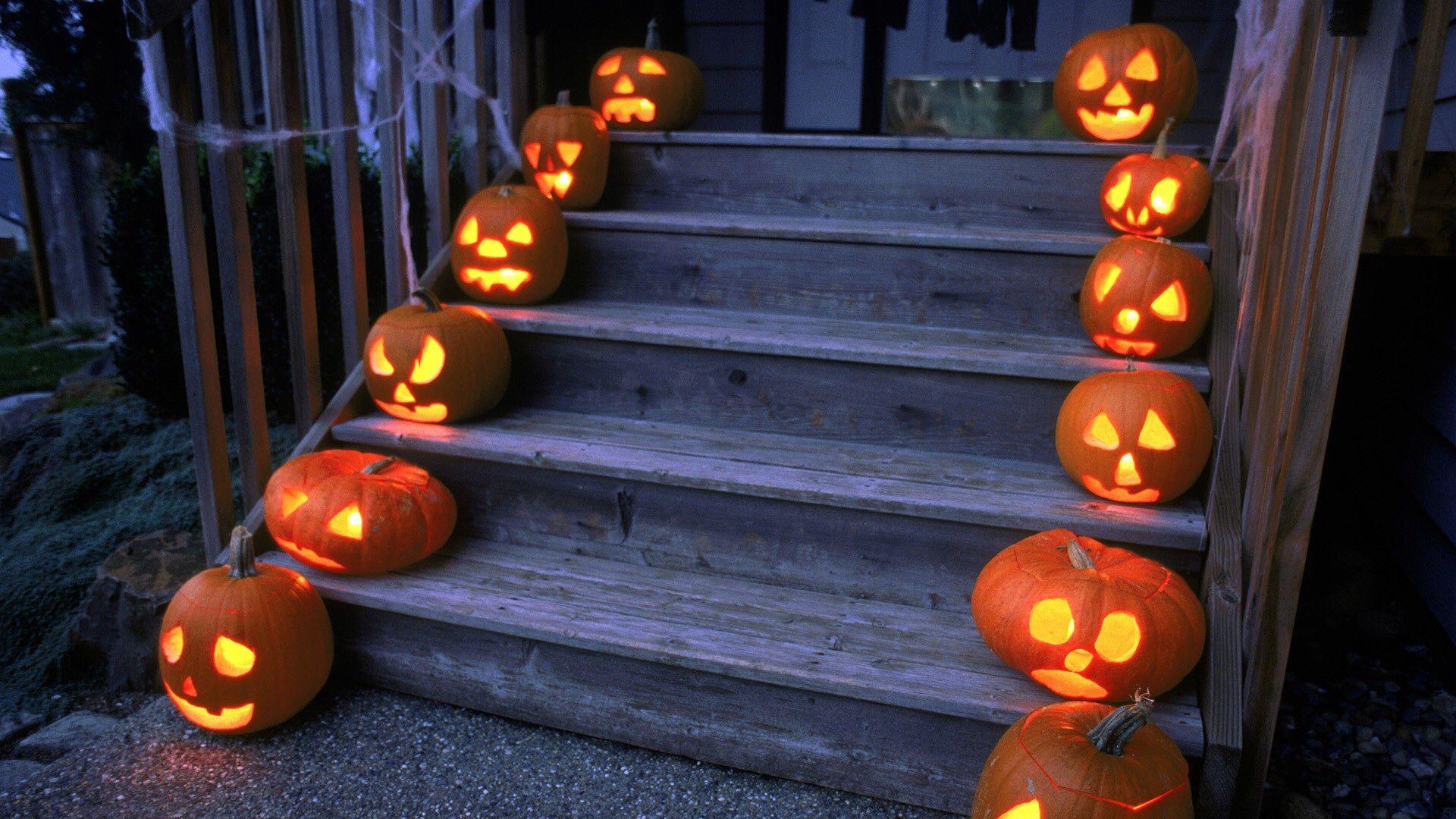 1920x1080 Halloween Lantern Stairs desktop PC and Mac wallpaper