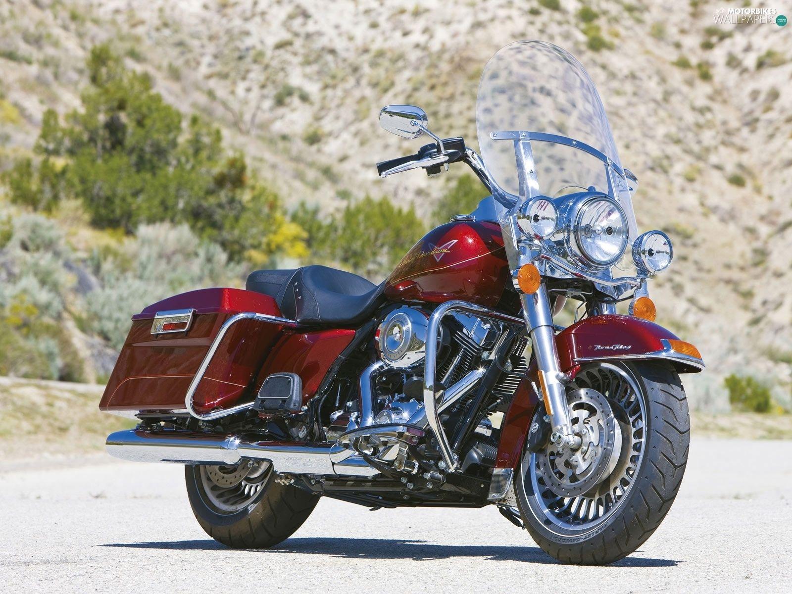 1600x1200 Harley Davidson Road King, Glass wallpaper: 1600x1200