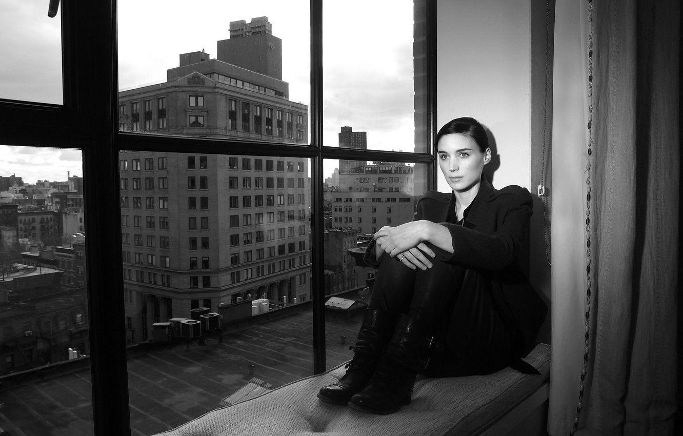 1332x850 Wallpaper skyscrapers, actress, window, architecture, model