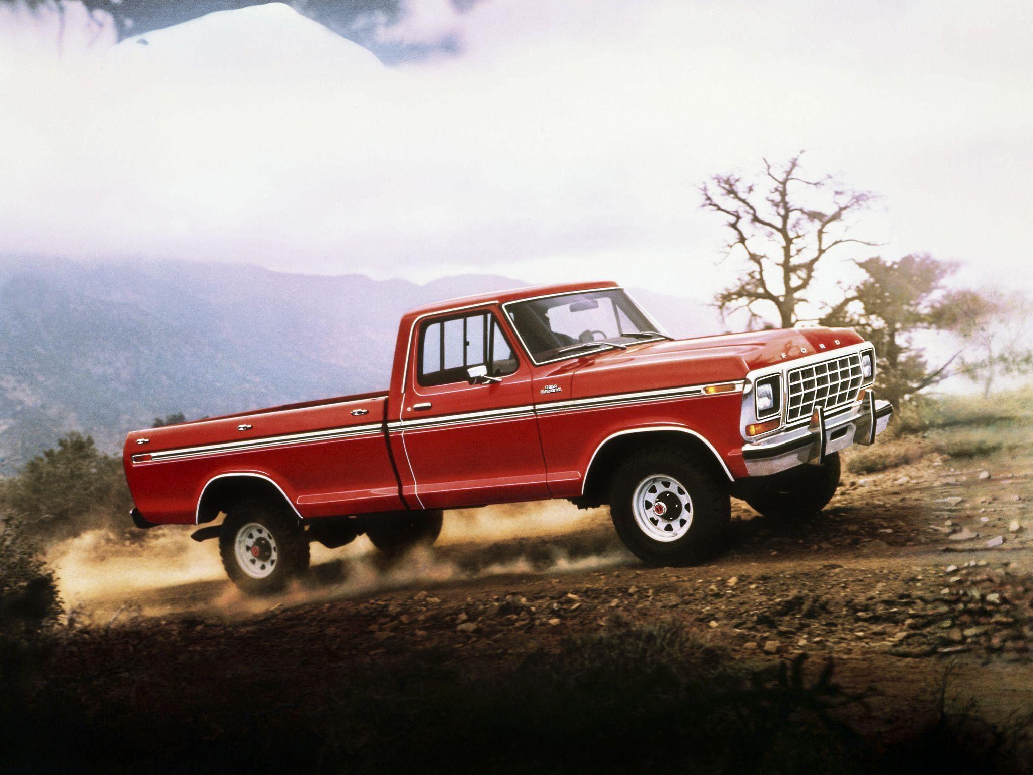 2048x1536 Old Ford Truck Wallpaper