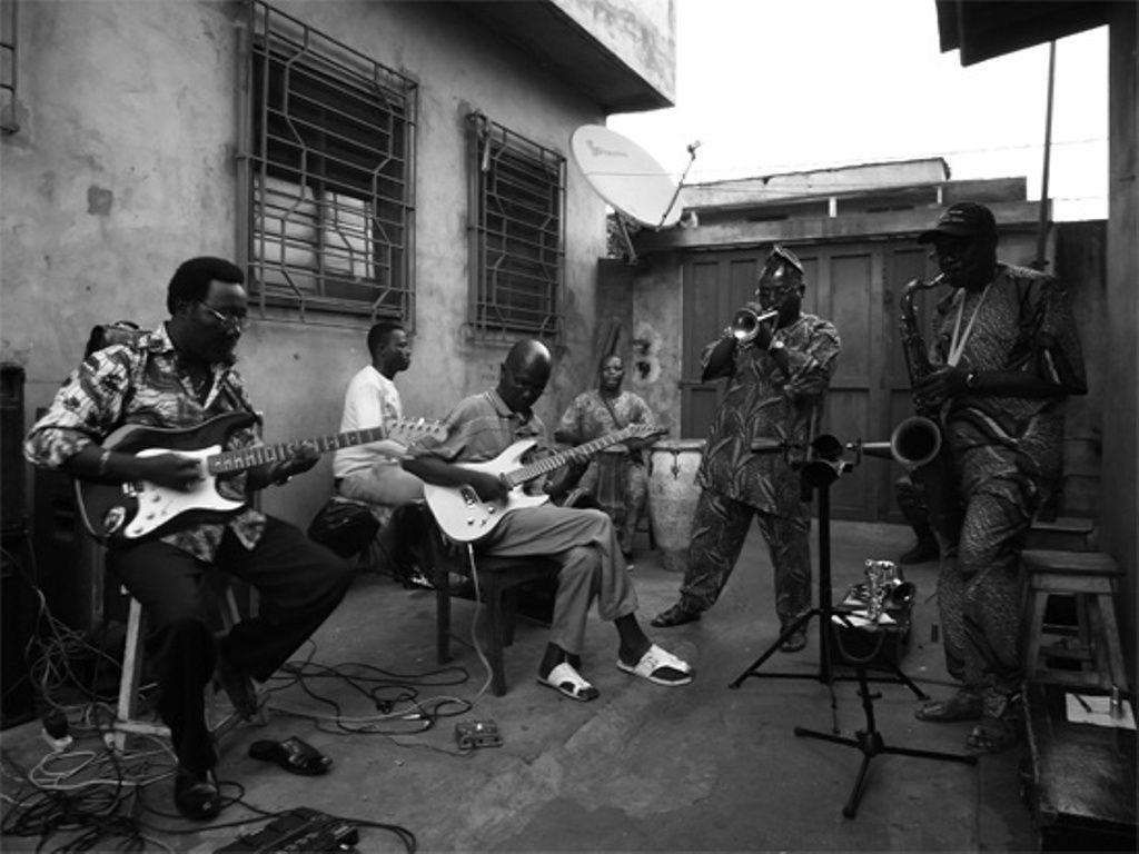 1024x768 AFRICAN MUSIC