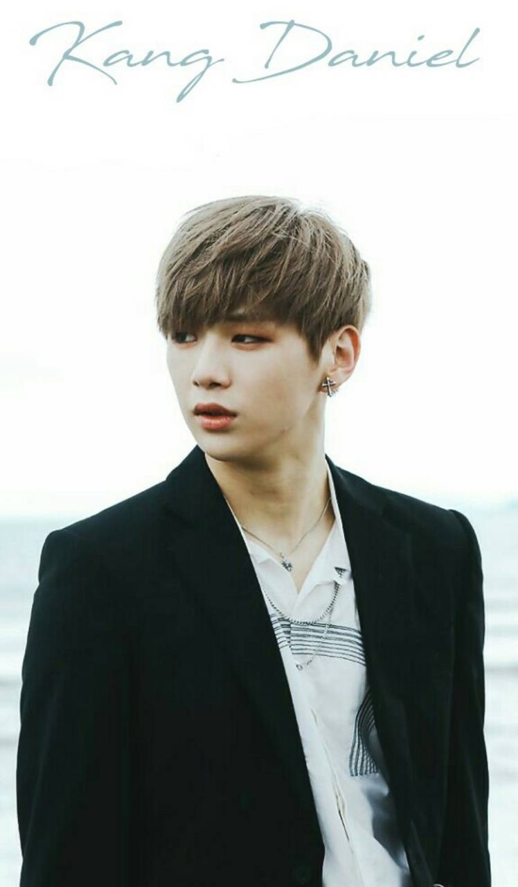 748x1280 Kang Daniel wallpaper