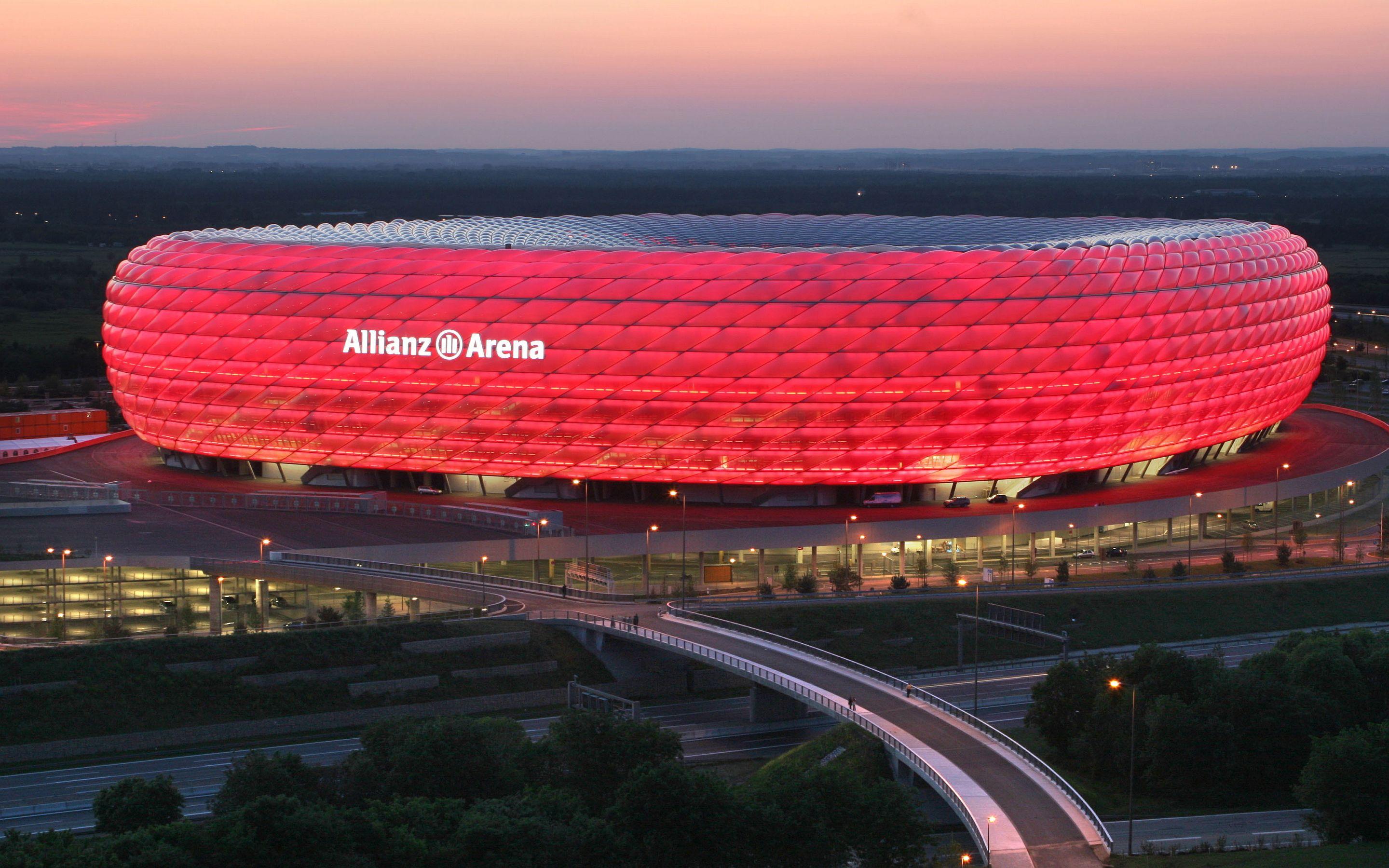 2880x1800 Fc bayern munich arena wallpaperx1800