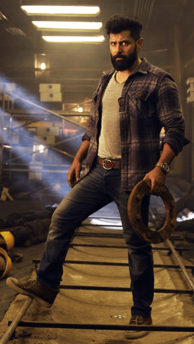 749x1329 Vikram Latest HD Photo Image Wallpaper Pics Download