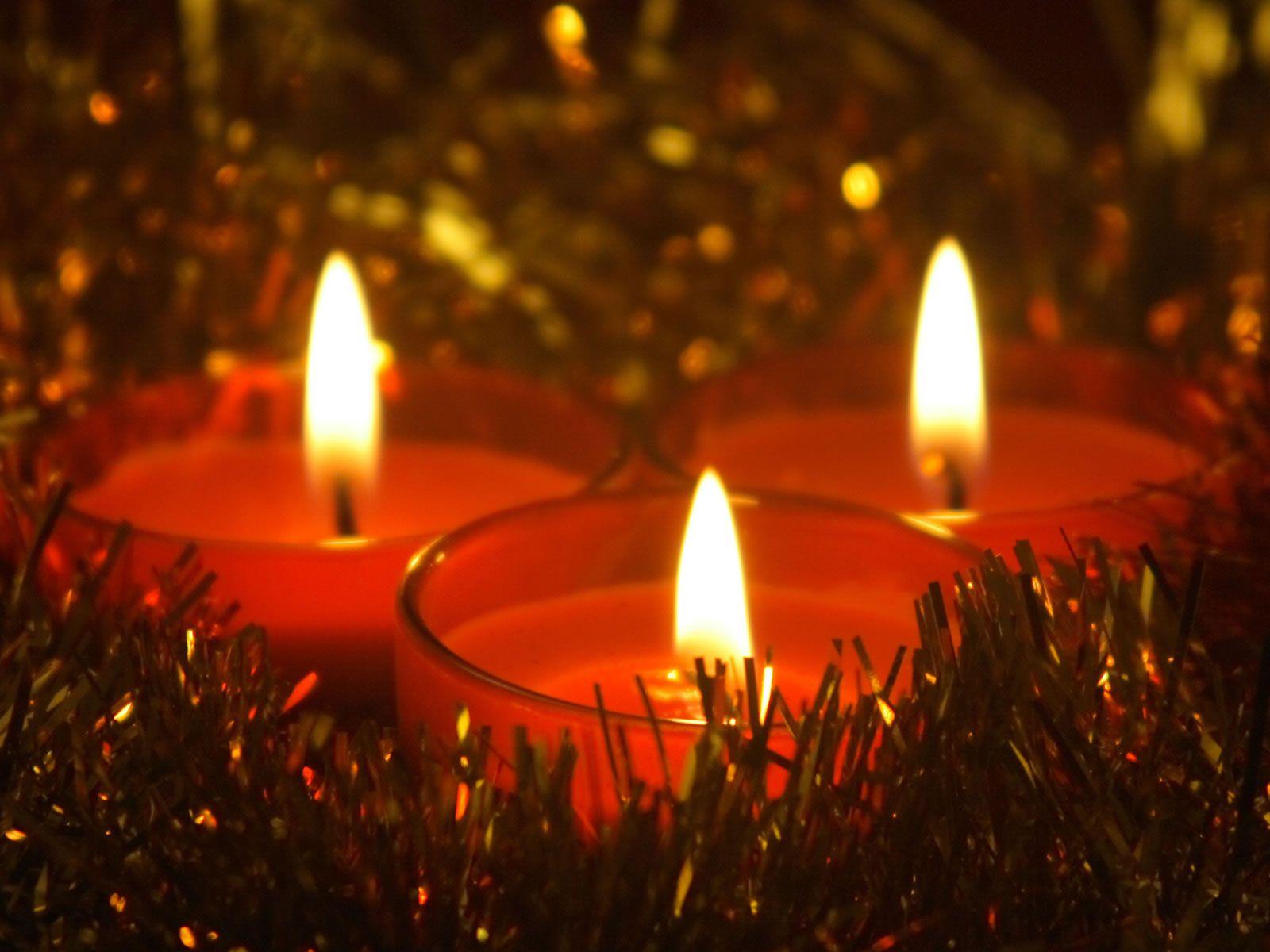 1600x1200 Christmas Candles wallpaper. Christmas Candles