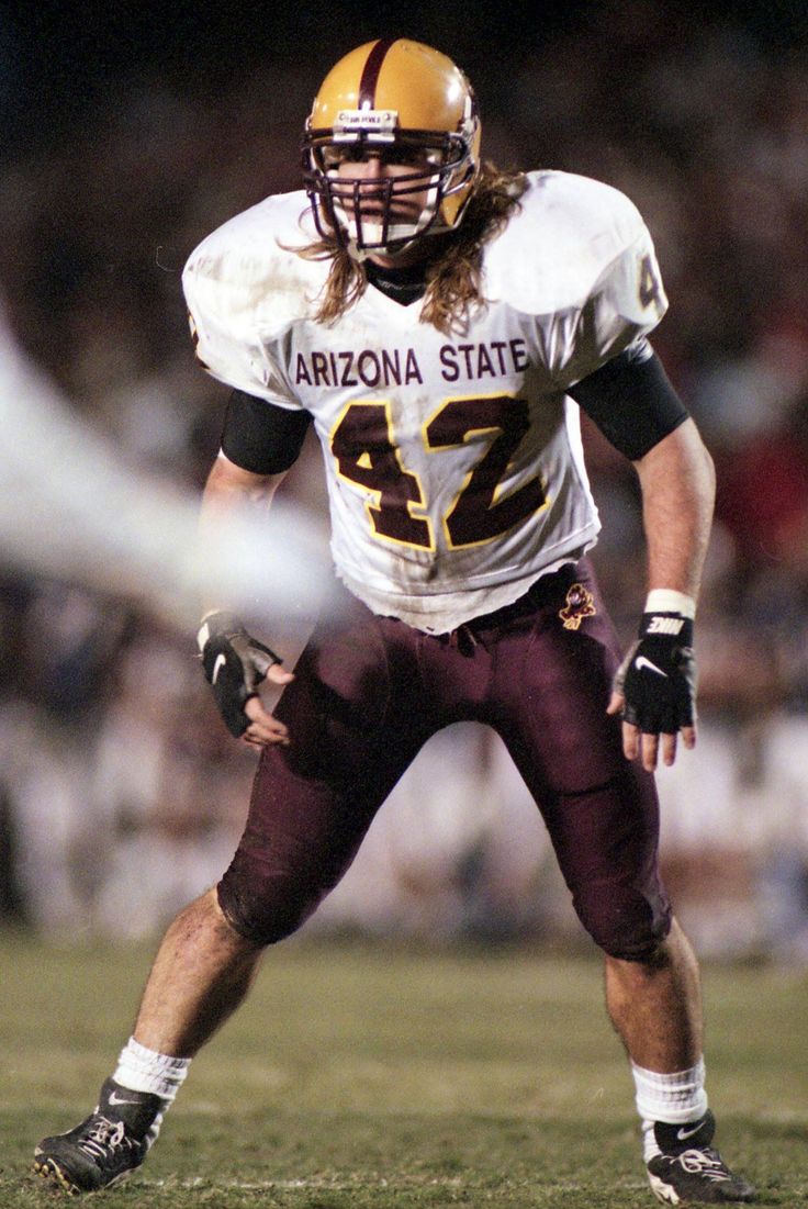 736x1101 Pat Tillman
