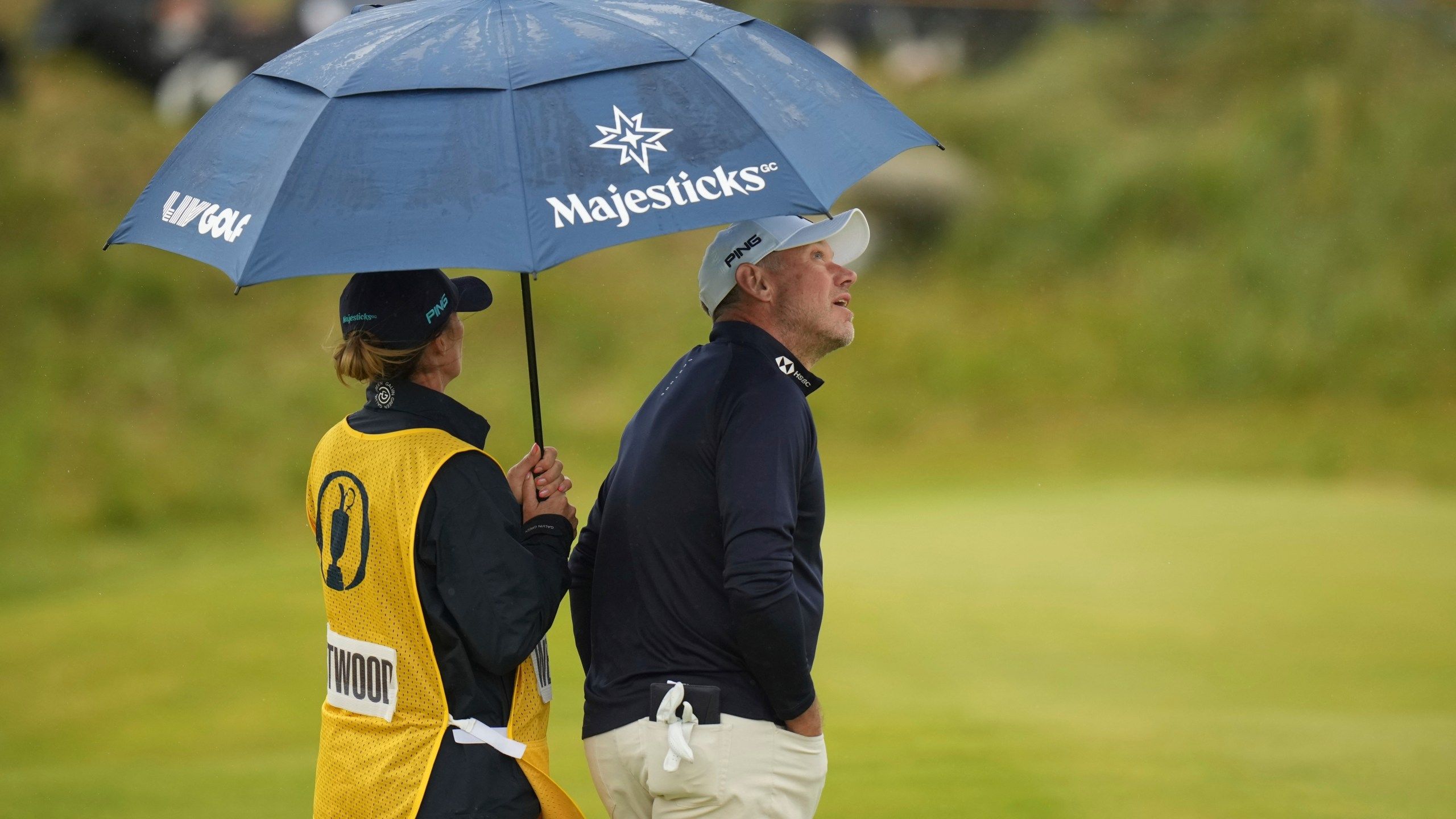 2560x1440 Phil Mickelson and Lee Westwood lead surprising days of the 'older gentlemen' at British Open