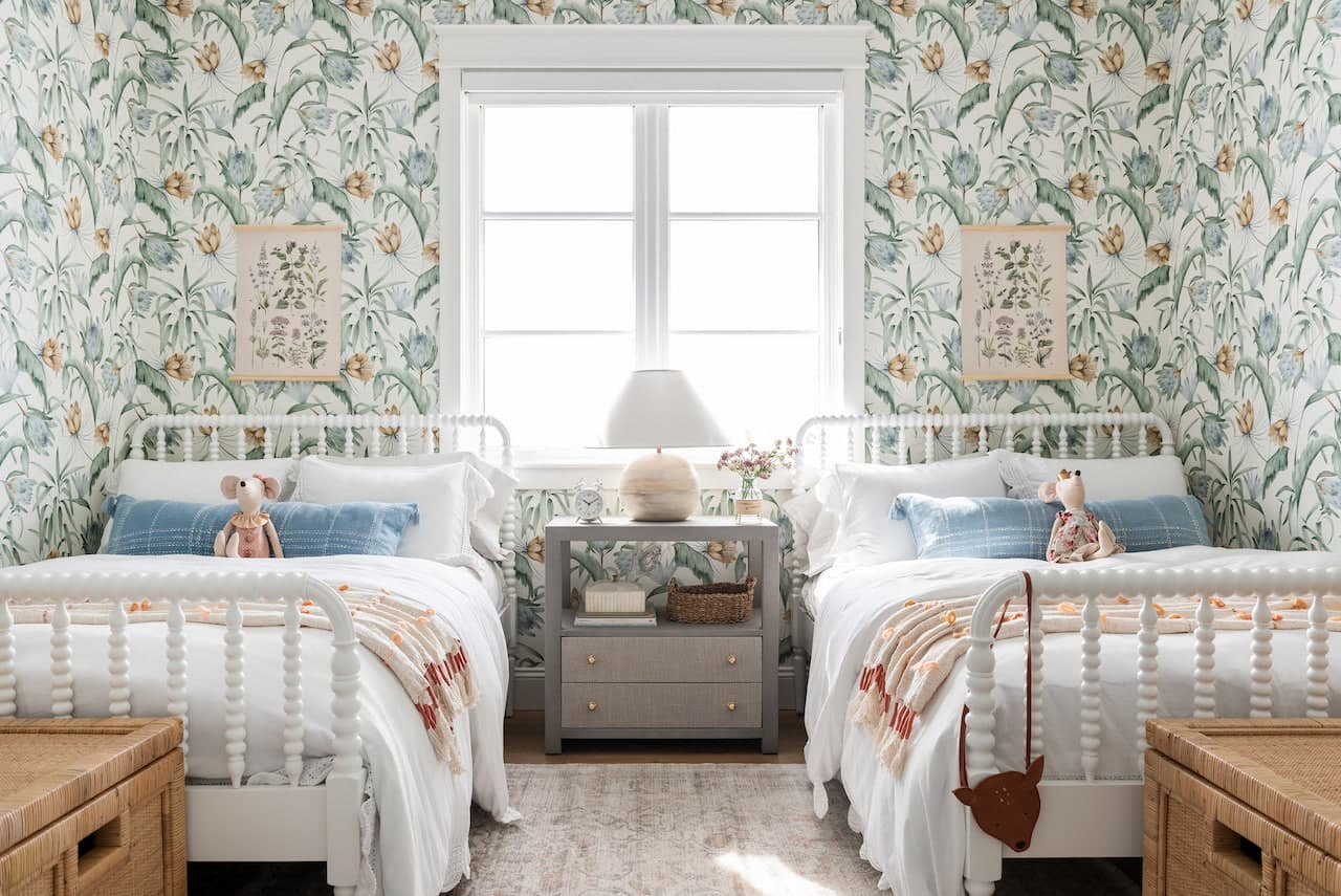 1280x855 Kids Bedroom Window Enhances Playful Space