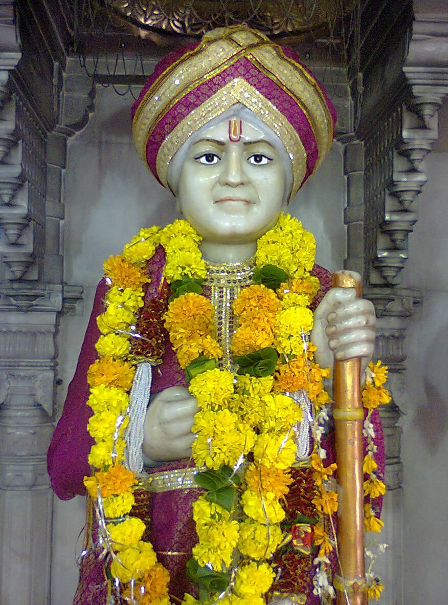 876x1182 God Jalaram Virpur Temple Photo