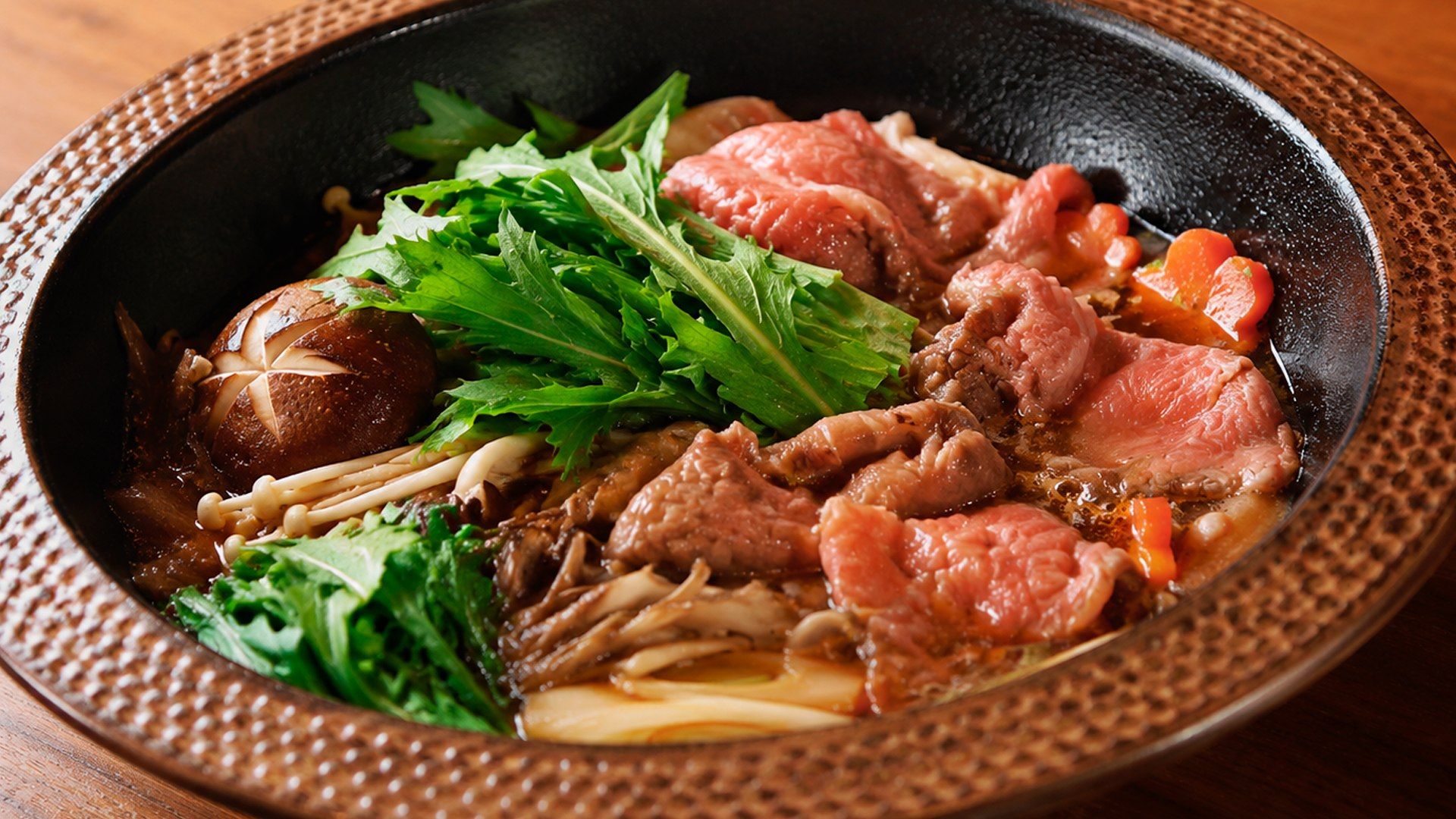 1920x1080 How Does Homemade Sukiyaki Get So Rich?