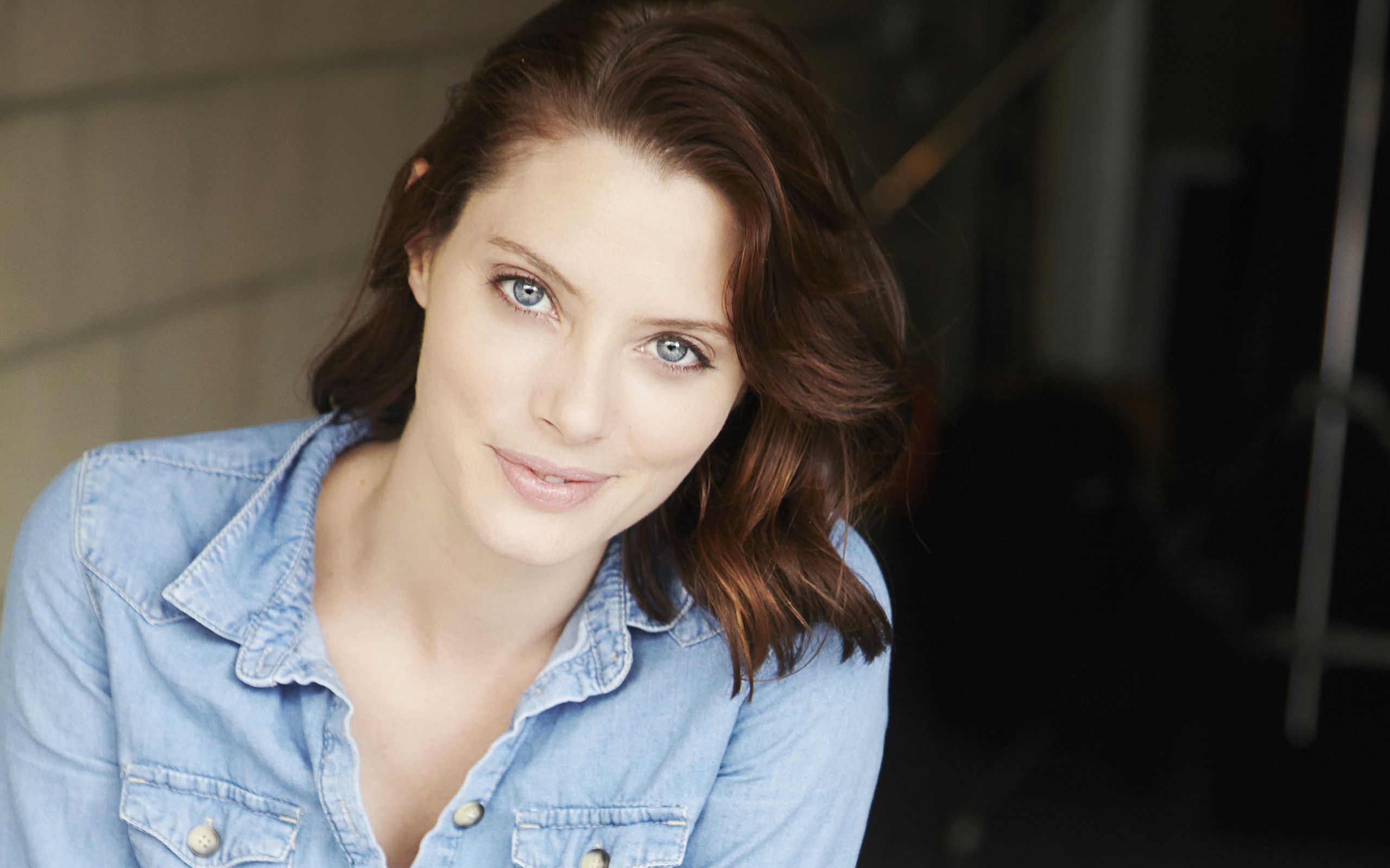 2560x1600 Download Blue Eyes American Redhead Actress Celebrity April Bowlby HD Wallpaperx1600