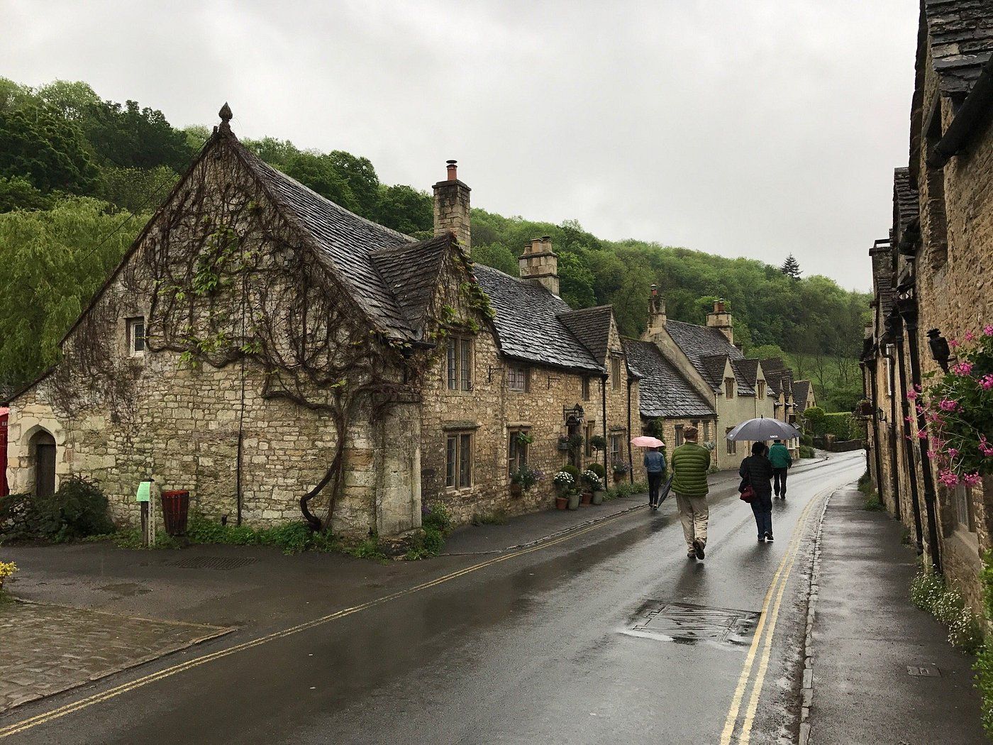 1400x1050 Castle Combe, England: All You Must Know Before You Go (2026)