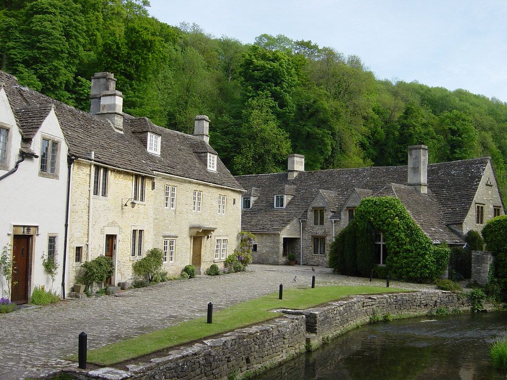 1024x768 River By Brook in Castle Combe