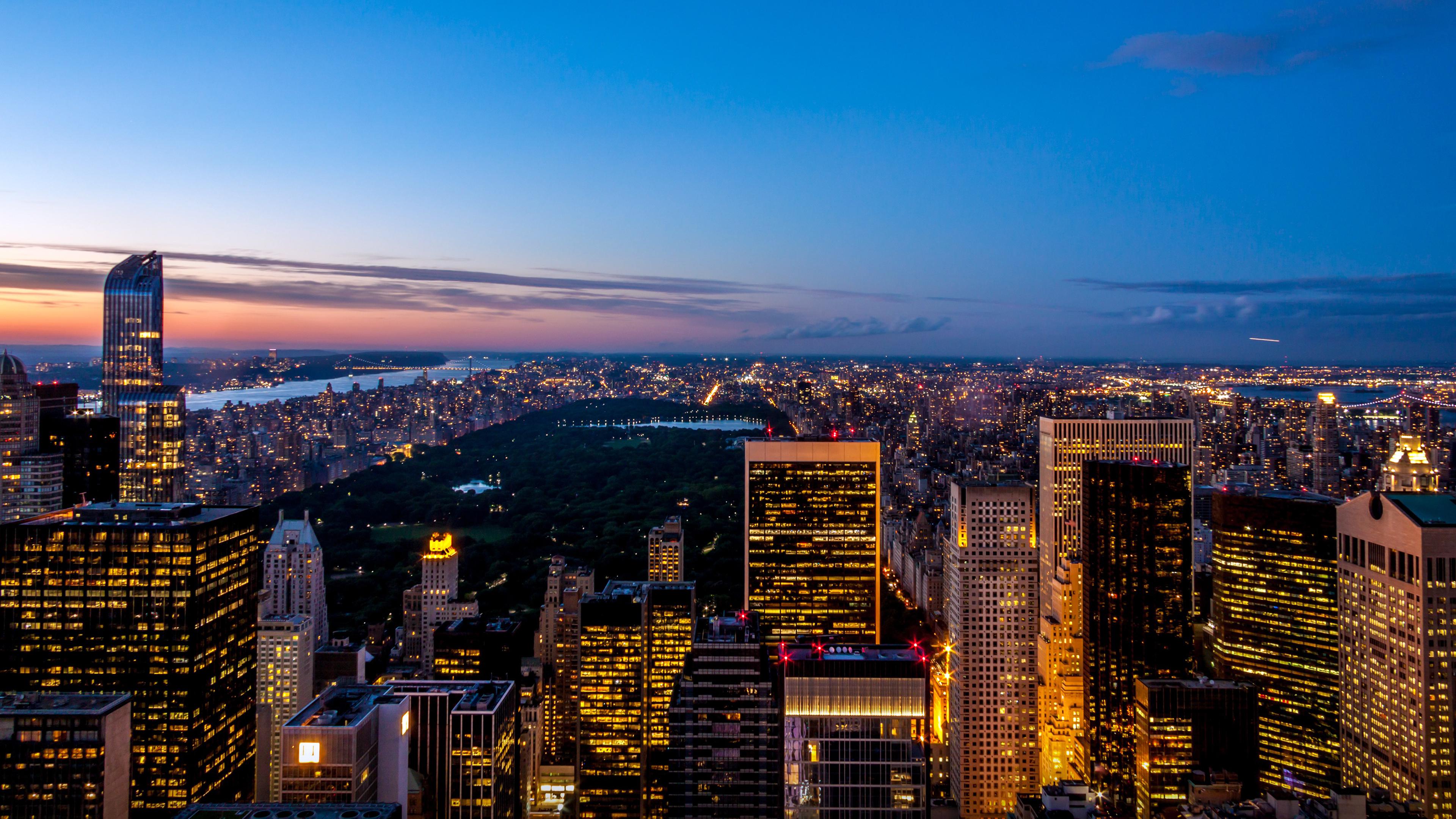 3840x2160 New York Skyline at Dusk [3840x2160]