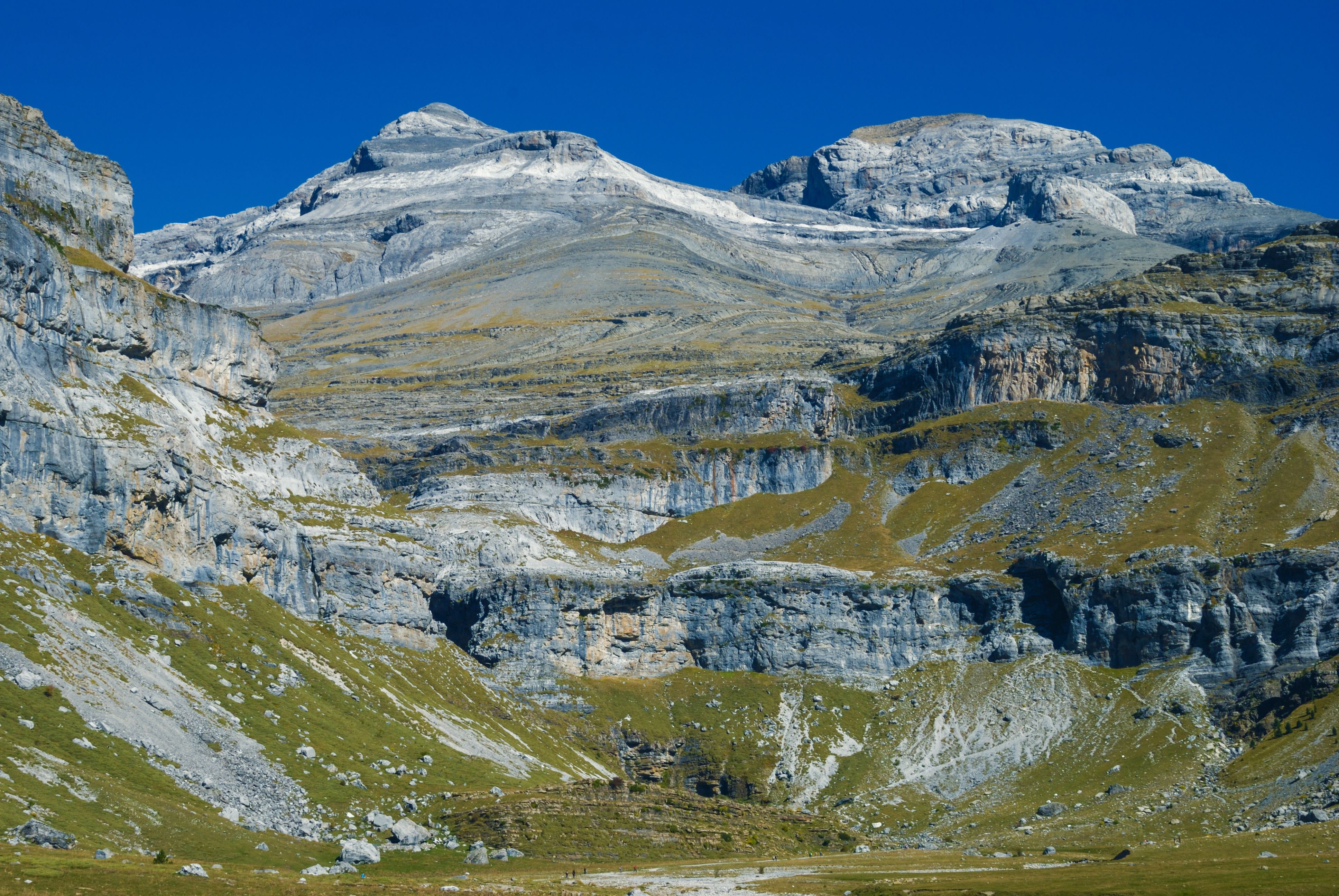 3872x2592 Ordesa y Monte
