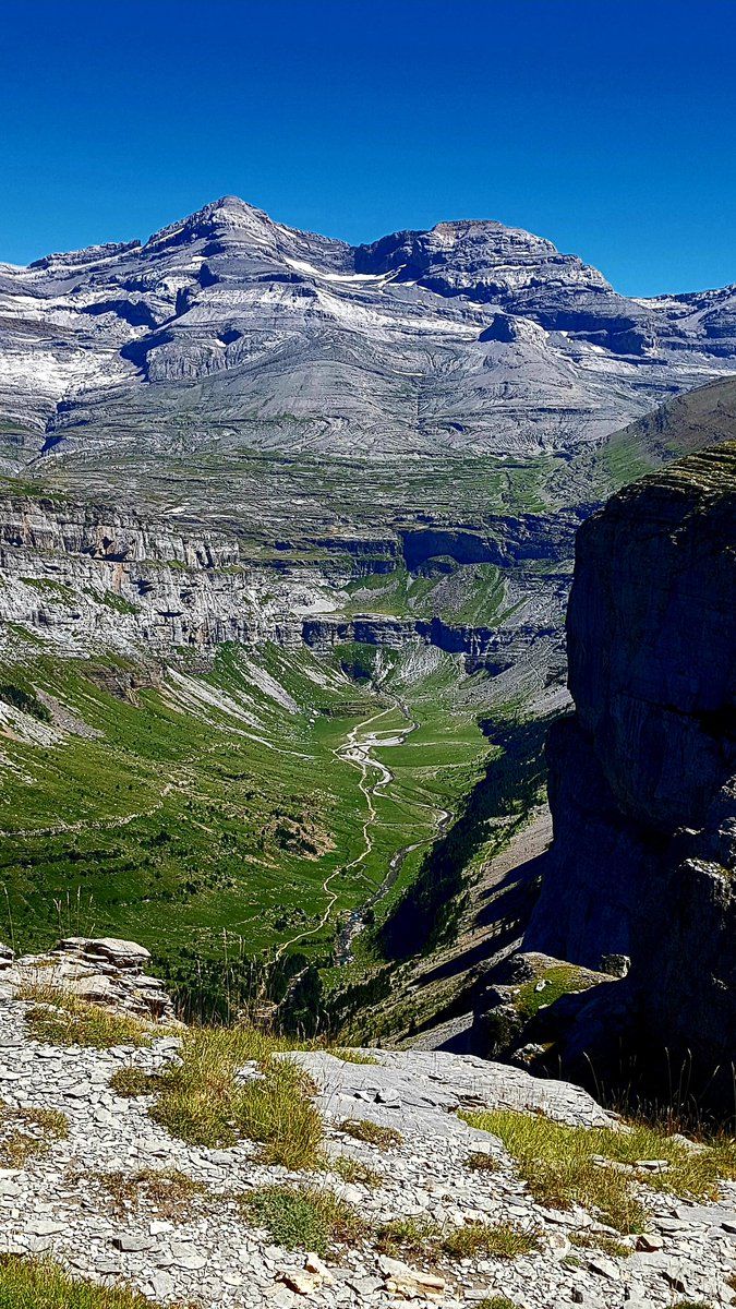 675x1200 Monte.Perdido. Ordesa